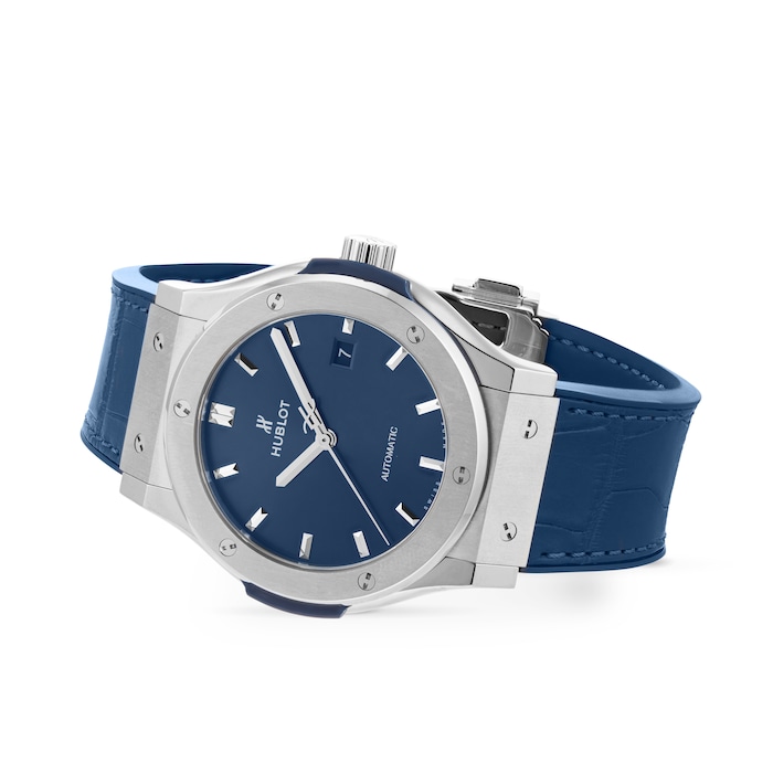 Hublot Classic Fusion Blue Titanium 42mm