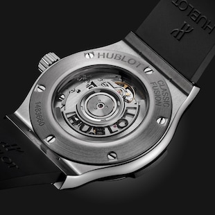Hublot Classic Fusion Titanium 42mm Mens Watch