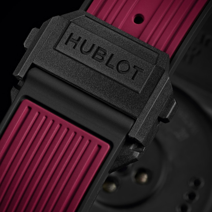 Hublot Big Bang e FIFA World Cup Qatar 2022 Watch Has Got Football