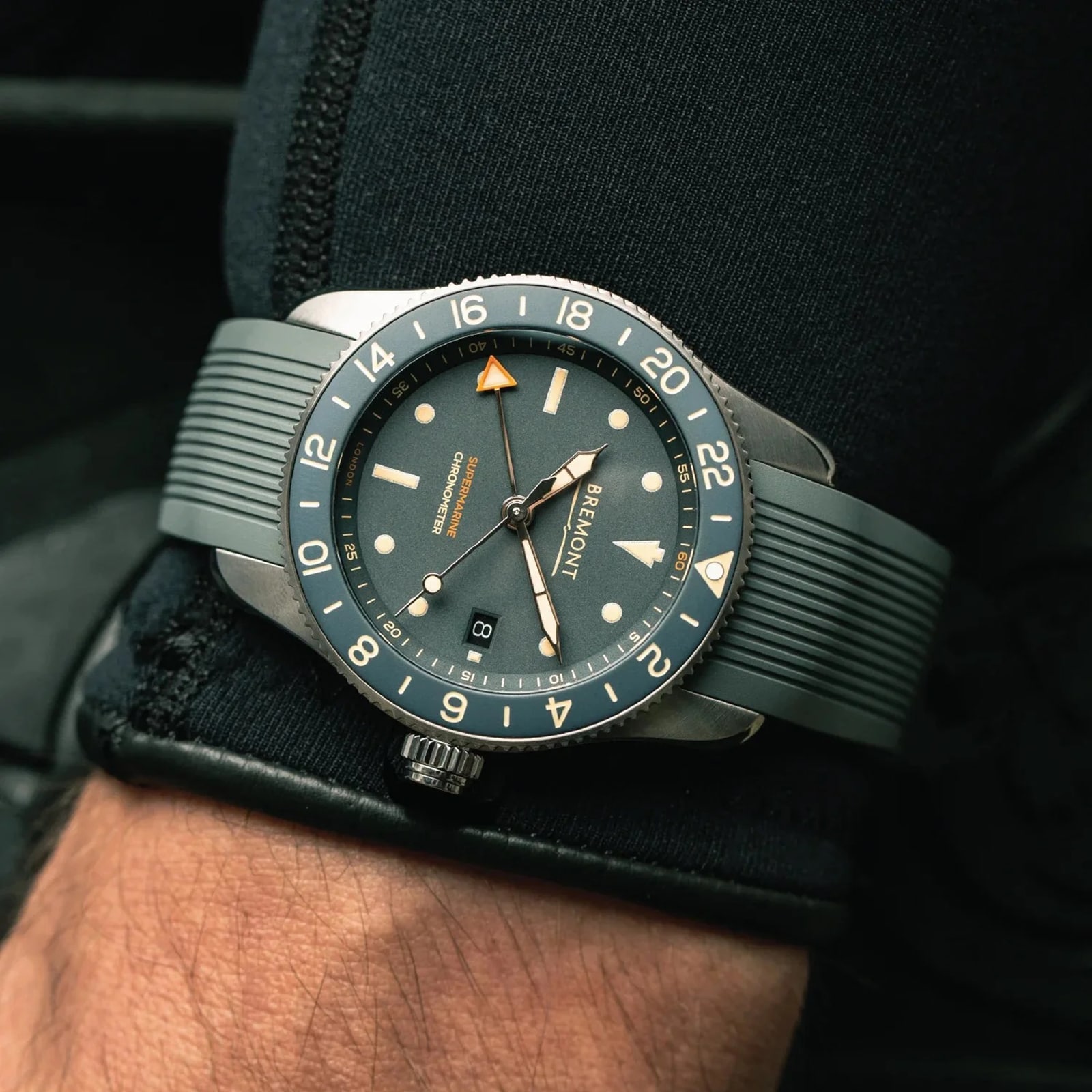 Bremont Supermarine S302 GMT Ocean Limited Edition 40mm Mens Watch Grey Bremont Supermarine S302 GMT Ocean Limited Edition 40mm Mens Watch Grey