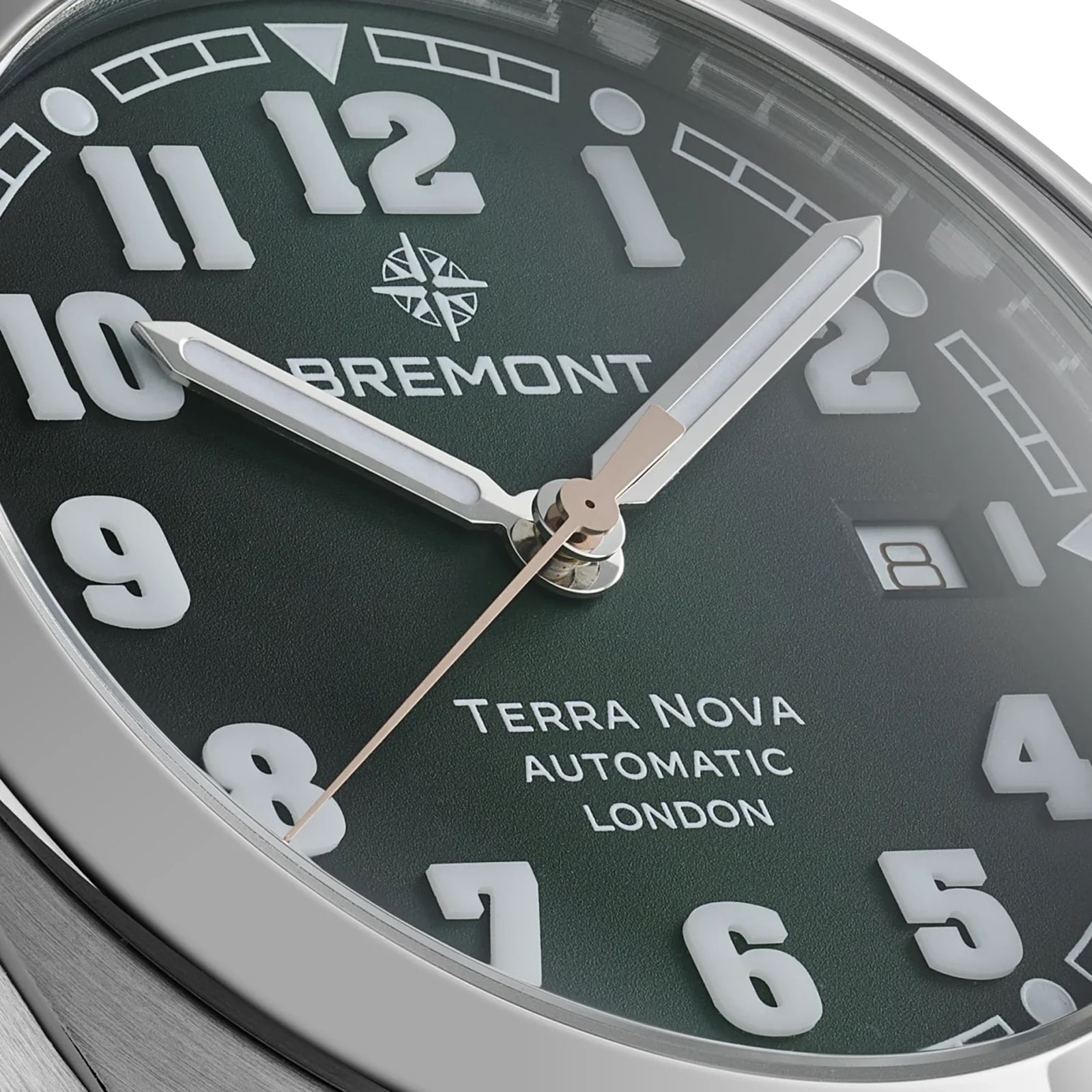 Bremont Terra Nova 40.5mm Date Mens Watch Green Bremont Terra Nova 40.5mm Date Mens Watch Green