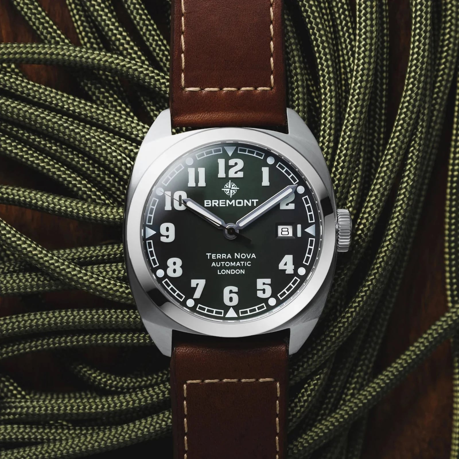 Bremont Terra Nova 40.5mm Date Mens Watch Green Bremont Terra Nova 40.5mm Date Mens Watch Green