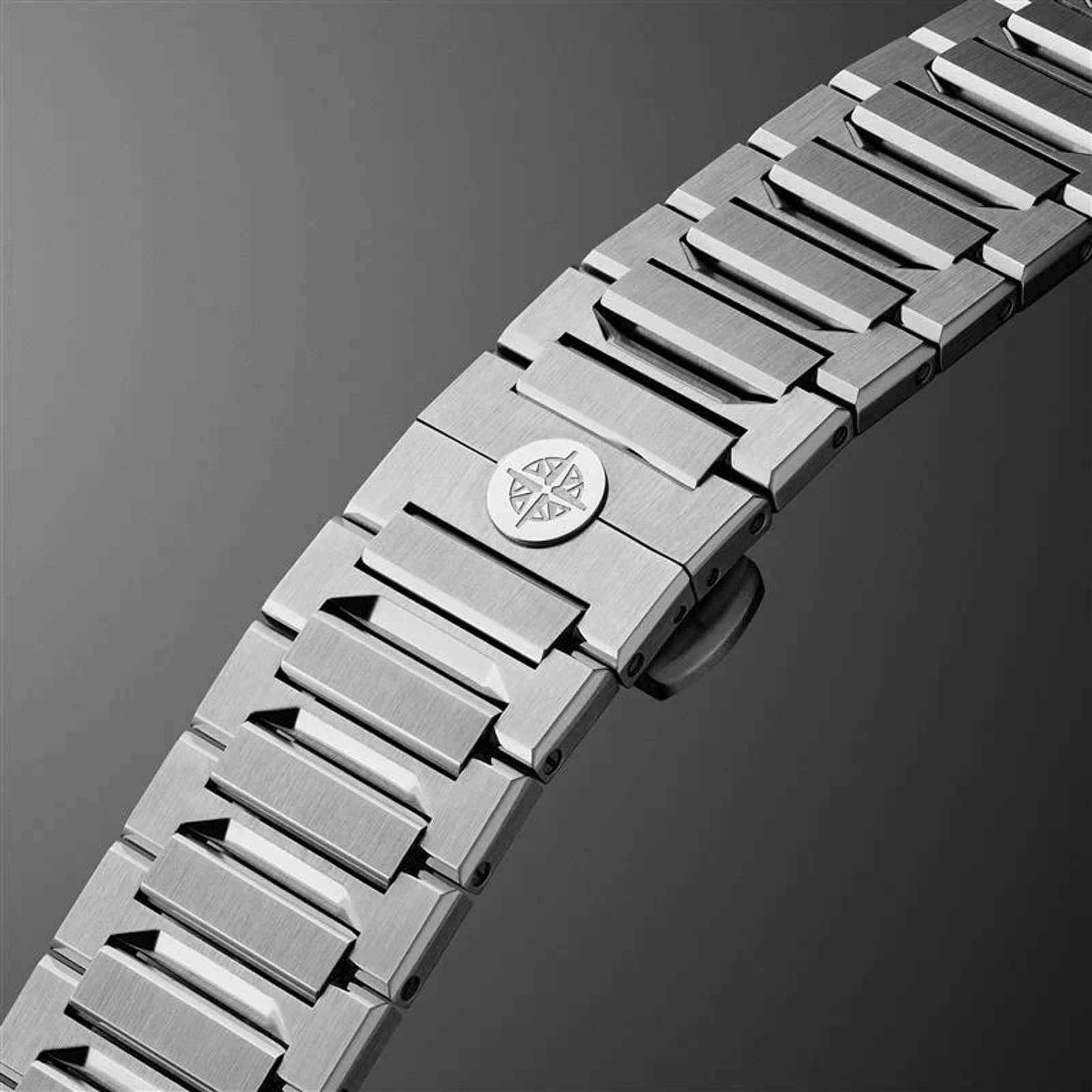 Bremont Supernova Chronograph 41mm Mens Watch Black Dial Stainless Steel Bracelet Bremont Supernova Chronograph 41mm Mens Watch Black Dial Stainless Steel Bracelet