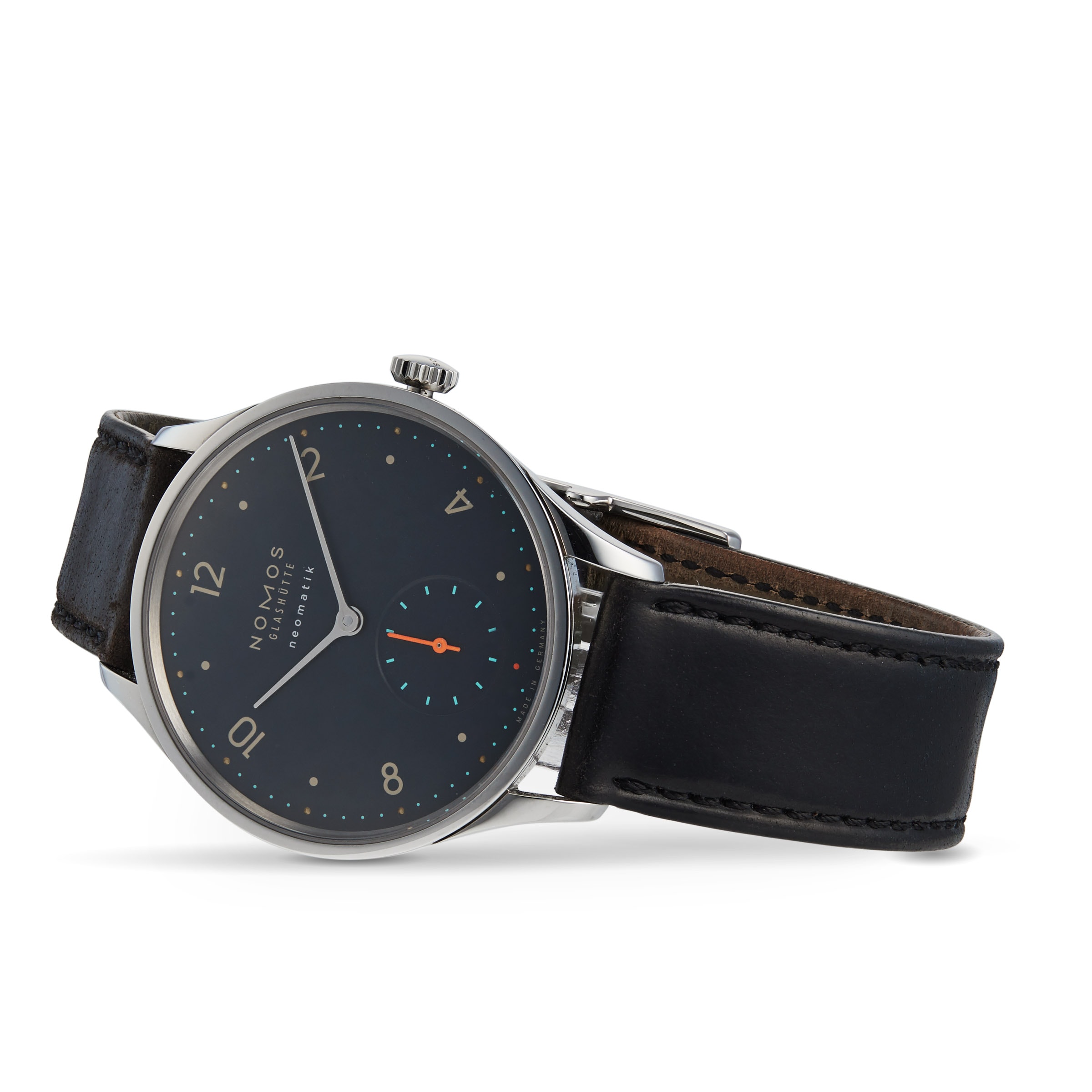 Nomos glashütte online minimatik