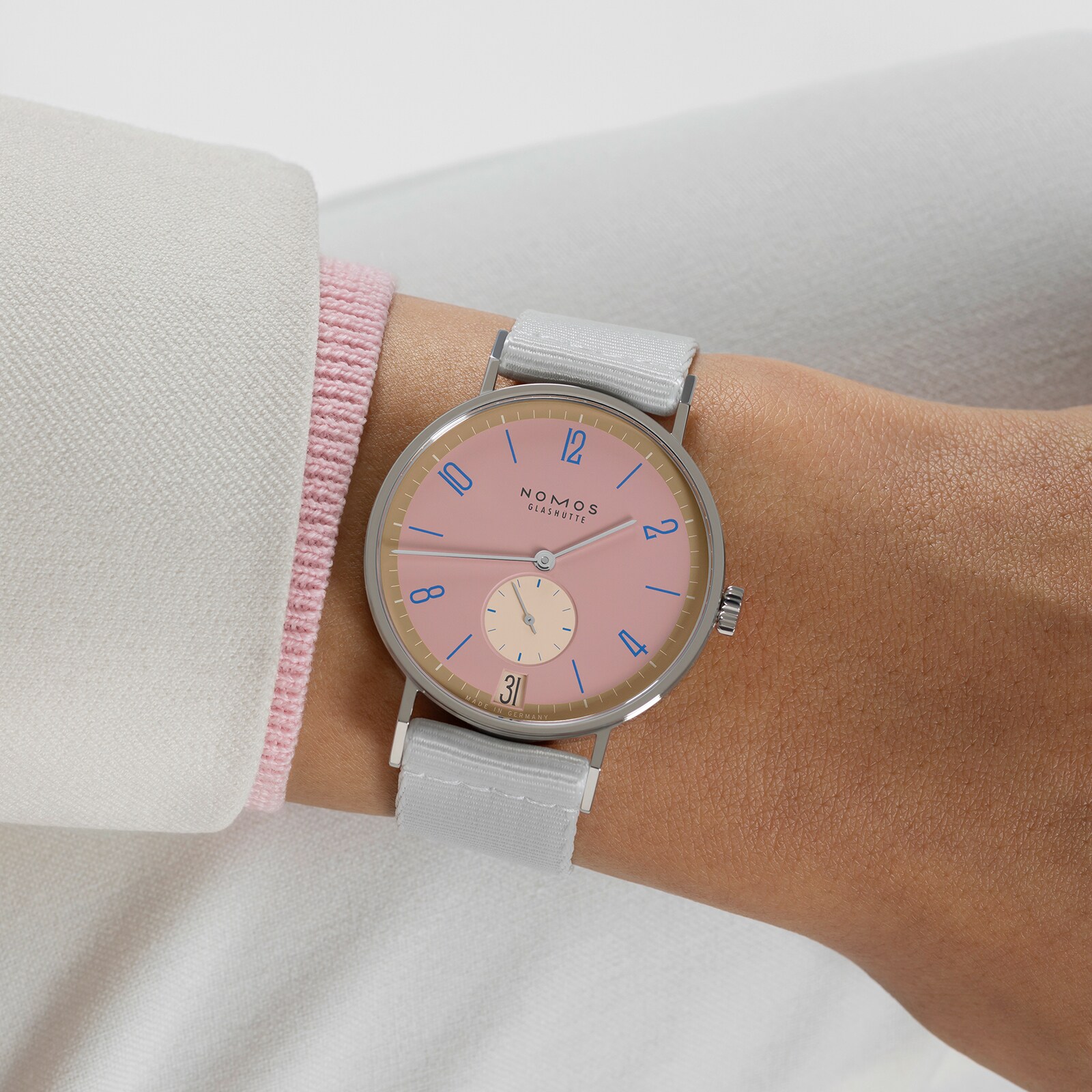 NOMOS Glashutte Tangente 38 Date Pompadour - 175 Years Watchmaking Glashutte NOMOS Glashutte Tangente 38 Date Pompadour - 175 Years Watchmaking Glashutte