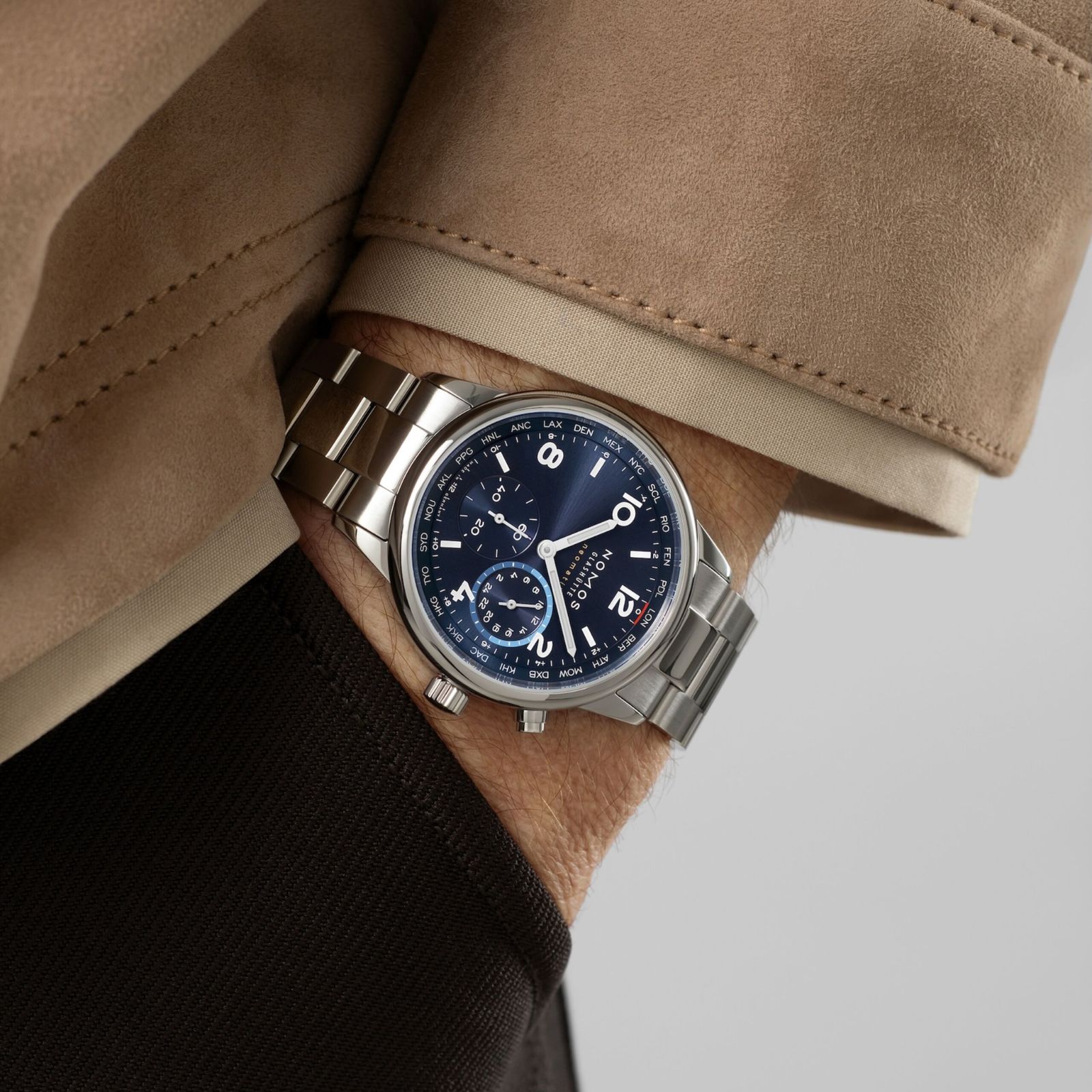 NOMOS Glashutte Club Sport Neomatik Worldtimer 40mm Mens Watch Blue