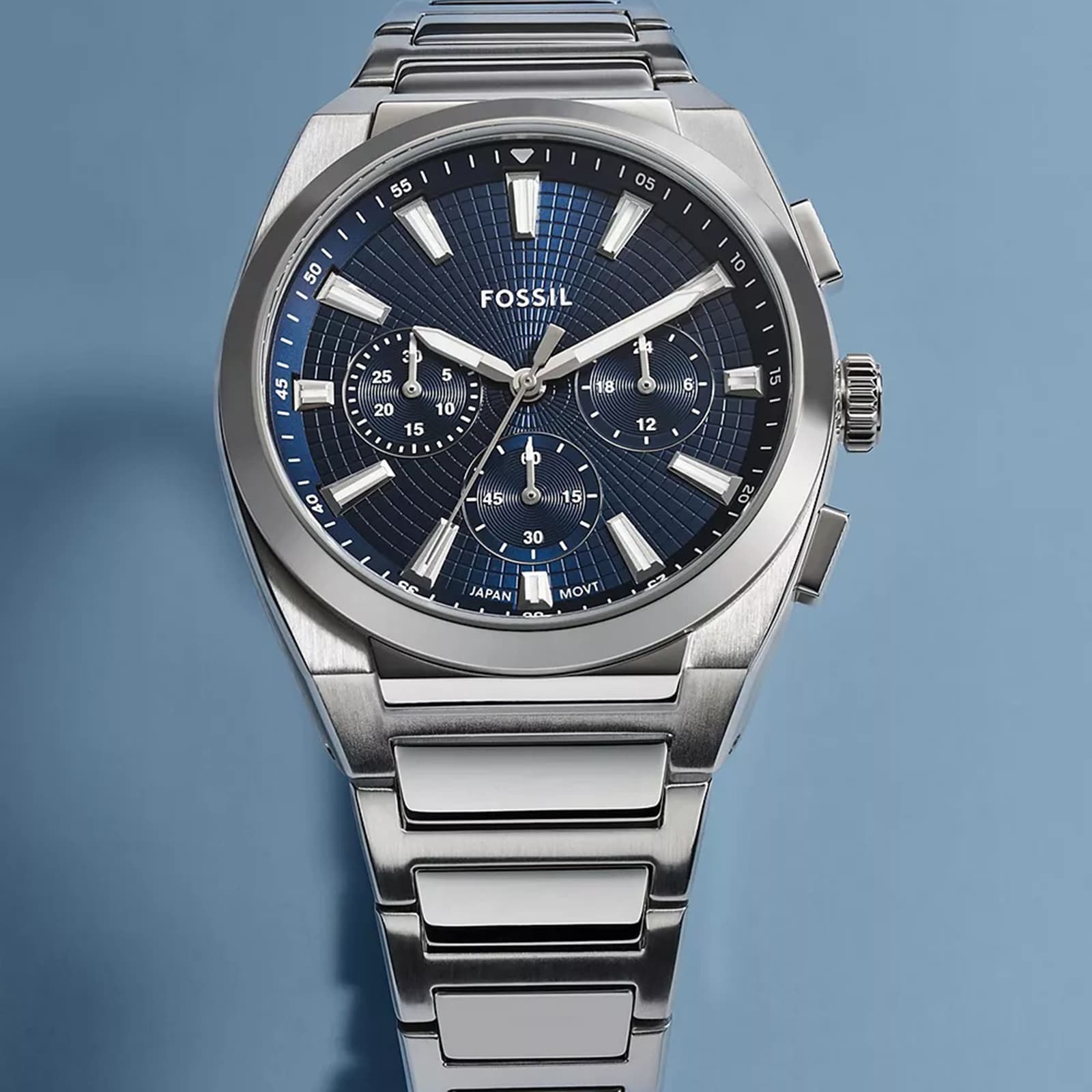 Fossil Everett Stainless Steel Blue Chronograph Mens Watch Fossil Everett Stainless Steel Blue Chronograph Mens Watch