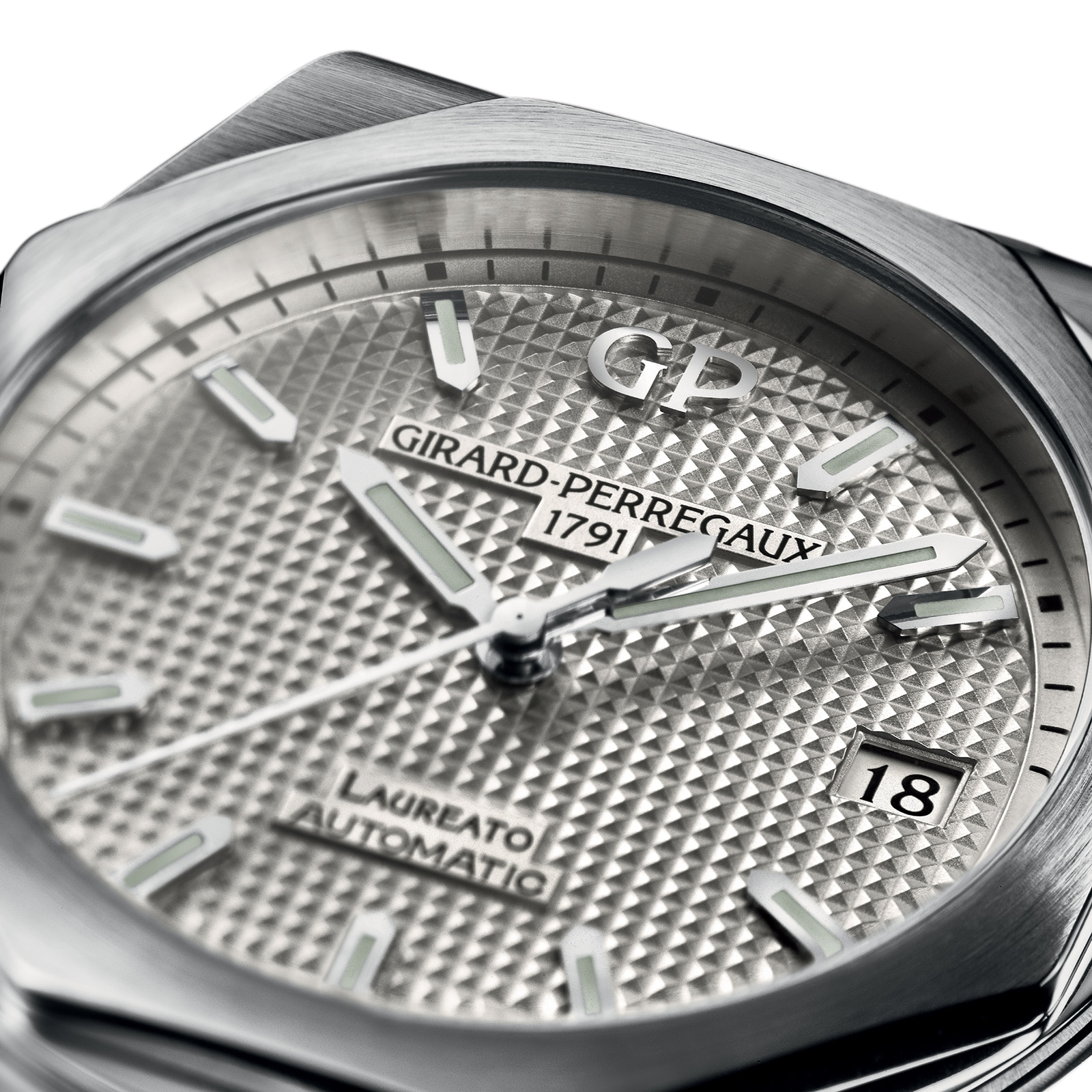 Girard Perregaux Laureato Silver 42mm