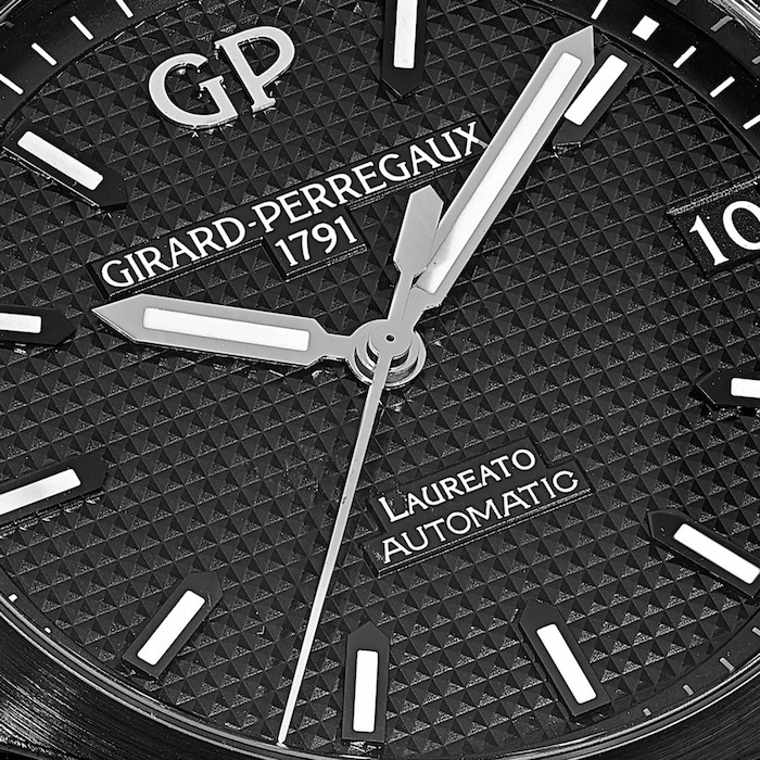 Girard Perregaux Laureato 42mm Mens Watch