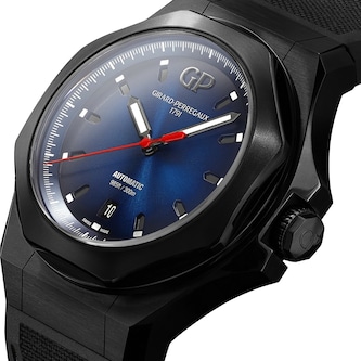 Girard Perregaux Laureato Absolute 44mm Blue Girard Perregaux Laureato Absolute 44mm Blue