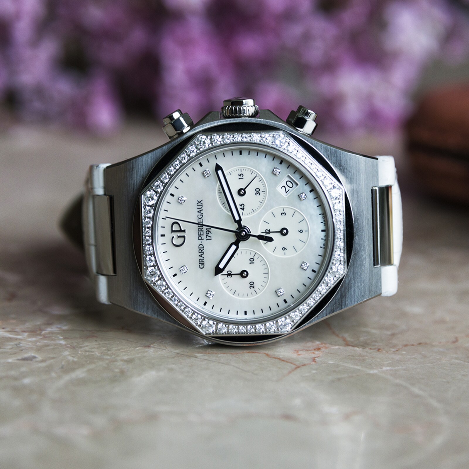 Girard Perregaux Laureato Chronograph Lady