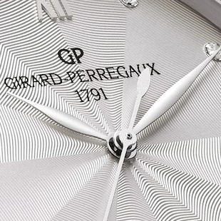 Girard Perregaux 1966 Silver 40mm