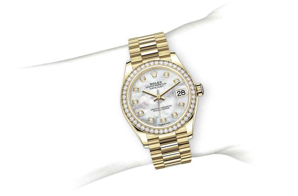 Rolex Datejust 31 in Oyster 31 mm yellow gold and diamonds