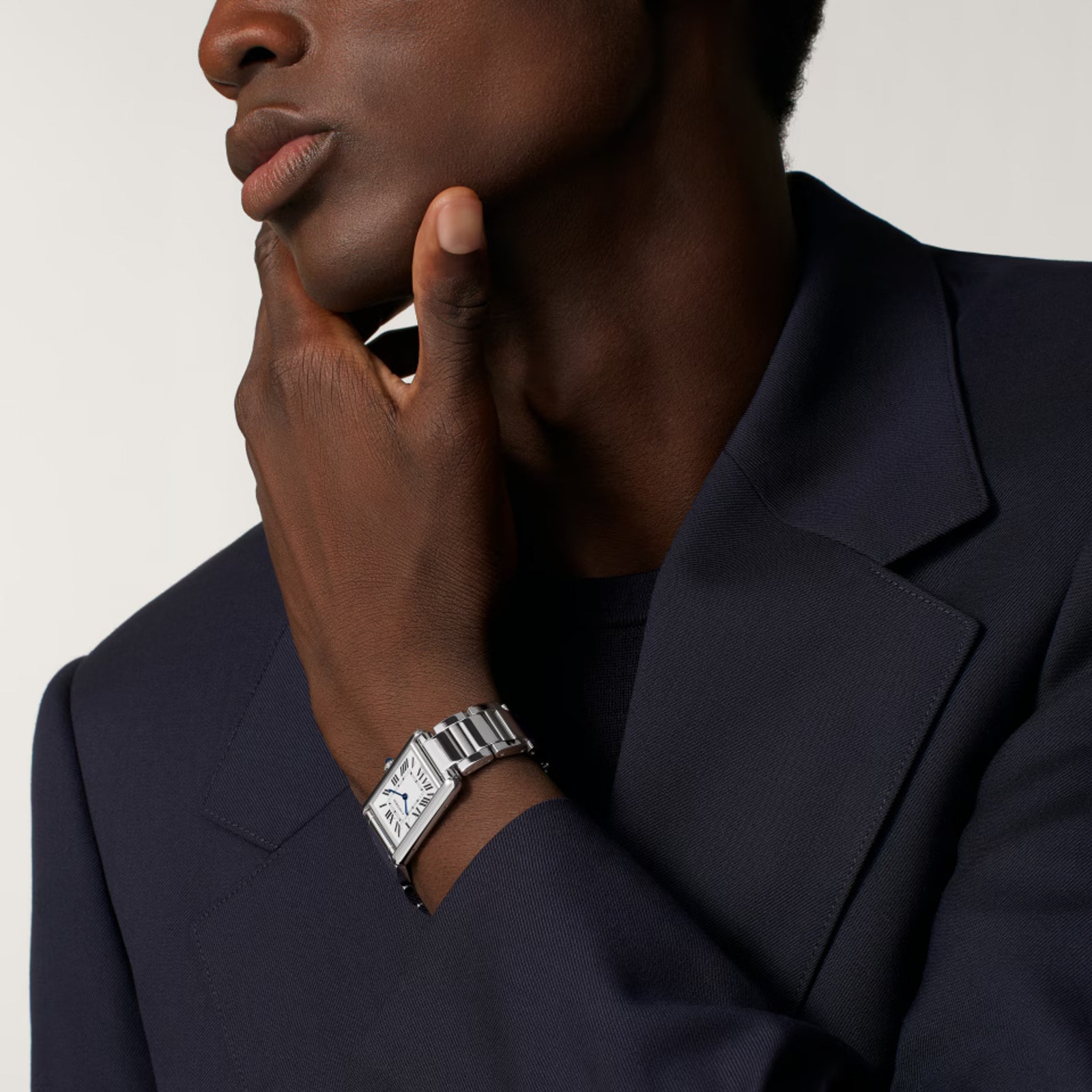 CARTIER カルティエ　STVIO BALE MUST II Cartier Tank Must Watch, Large Model, SolarBeat Photovoltaic