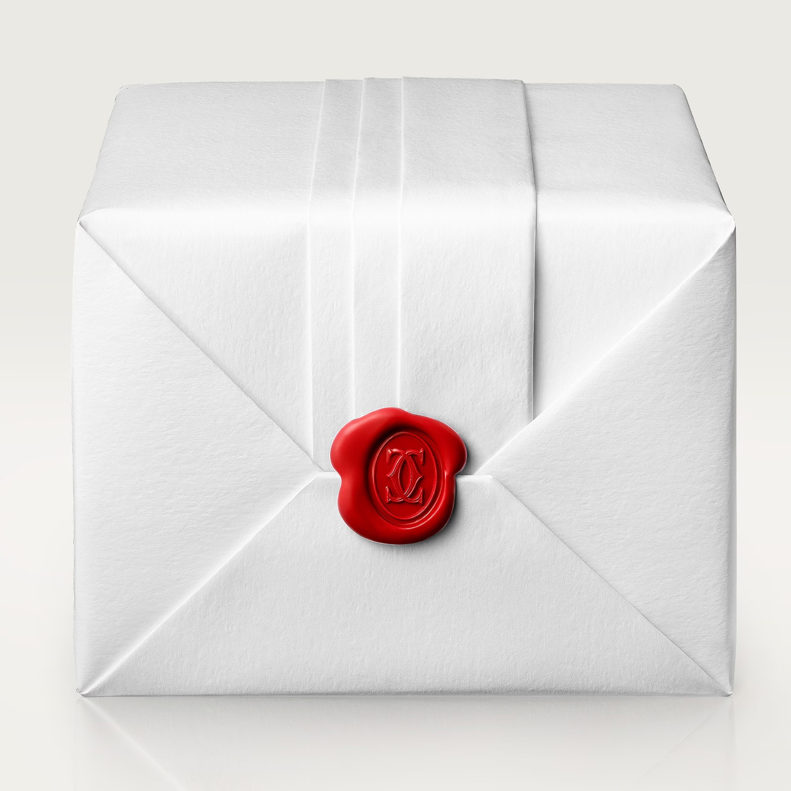 Cartier Tank Américaine Watch, Mini Model, High Autonomy Quartz Movement, 18K Yellow Gold Case