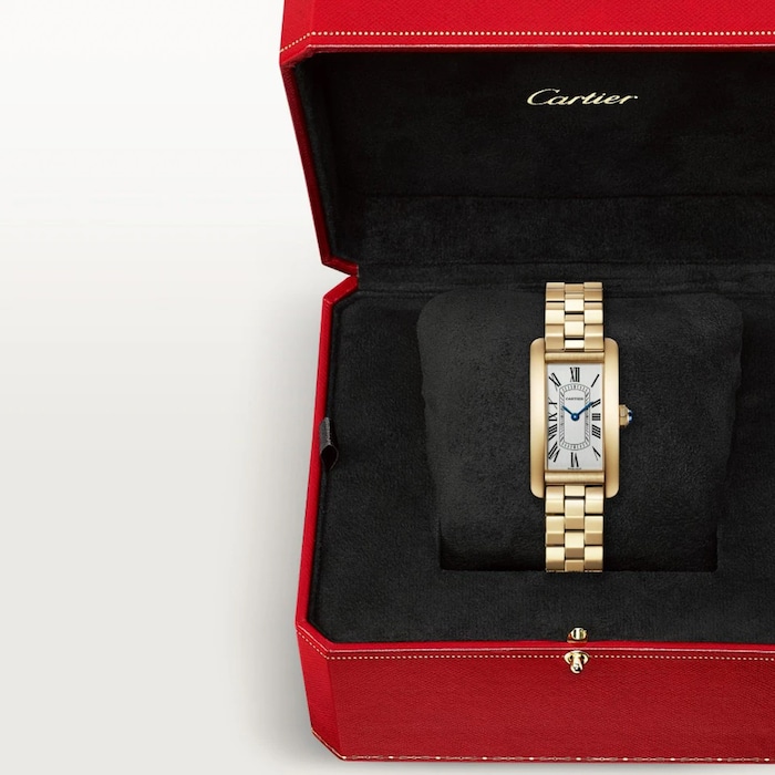 Cartier Tank Américaine watch, small model, quartz movement - high autonomy, Yellow gold