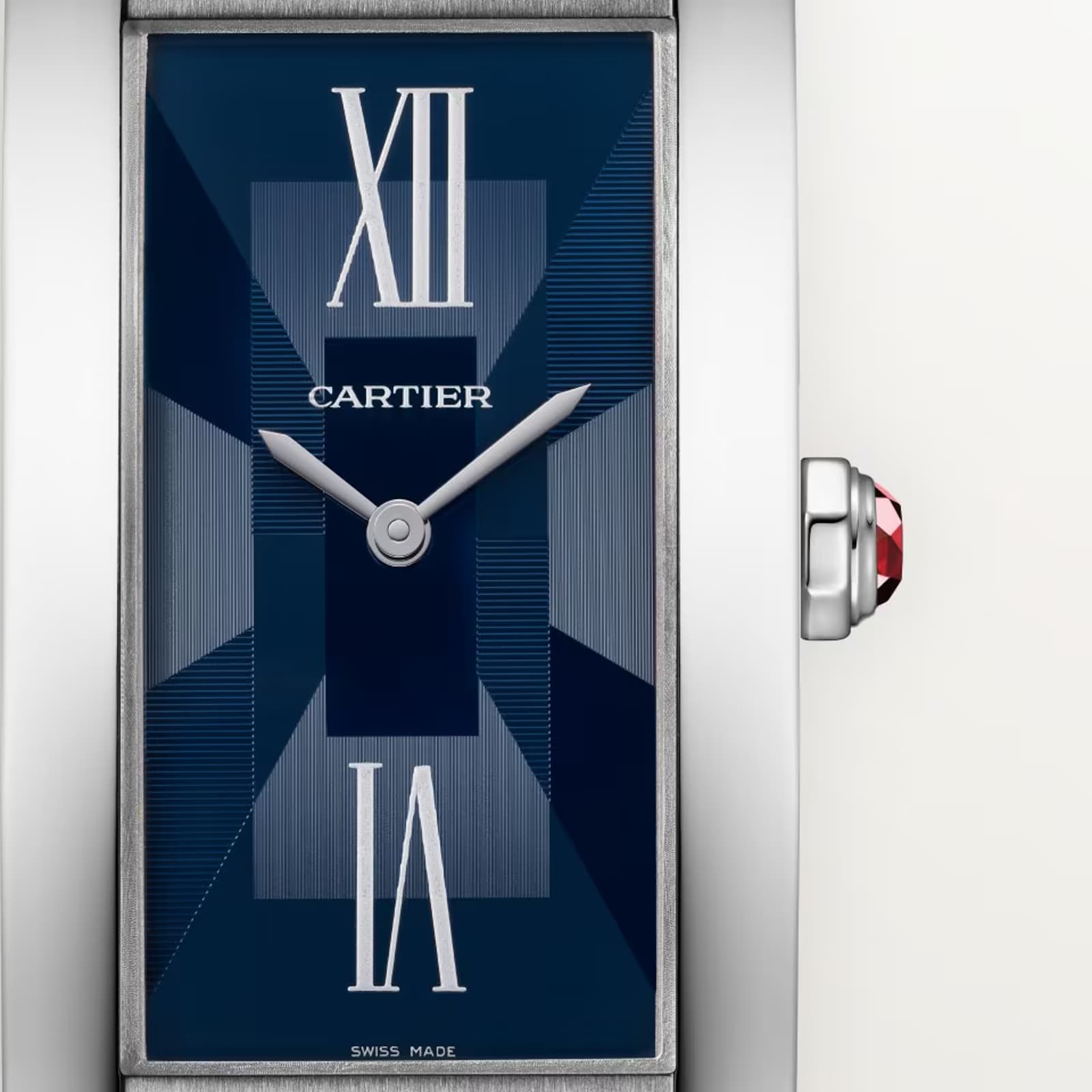 Cartier Tank Américaine watch, large model, mechanical movement with automatic winding, Platinum