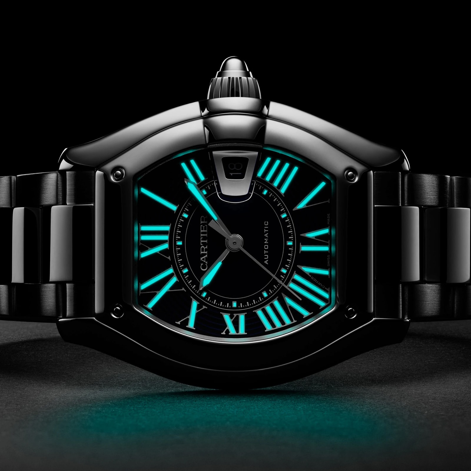 Cartier Roadster watch, large model, Manufacture mechanical movement with automatic winding, Steel case, blue PVD dial.