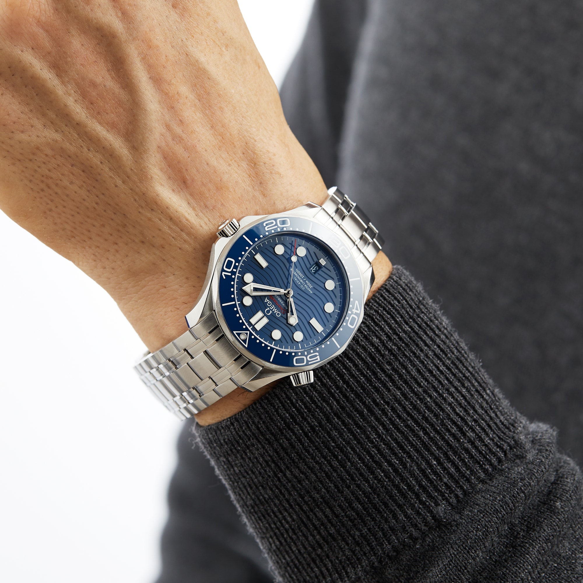 Omega Seamaster Diver 300M Co-Axial Mens Watch