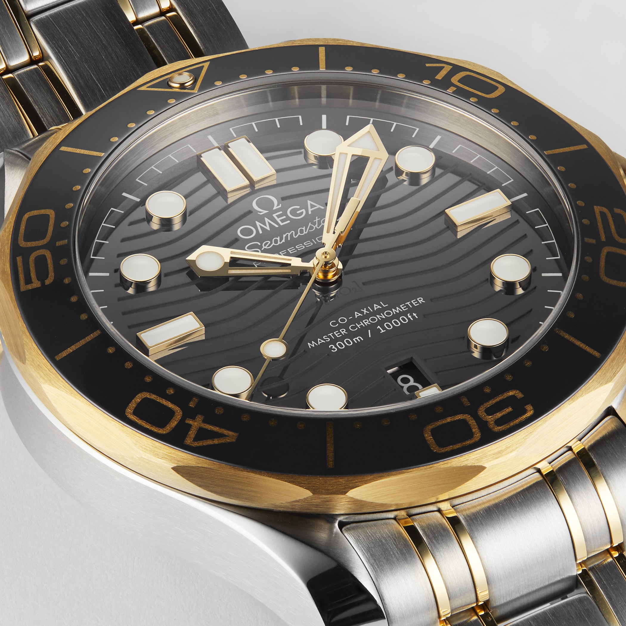 Omega Seamaster Diver 300M 42mm Mens Watch Black