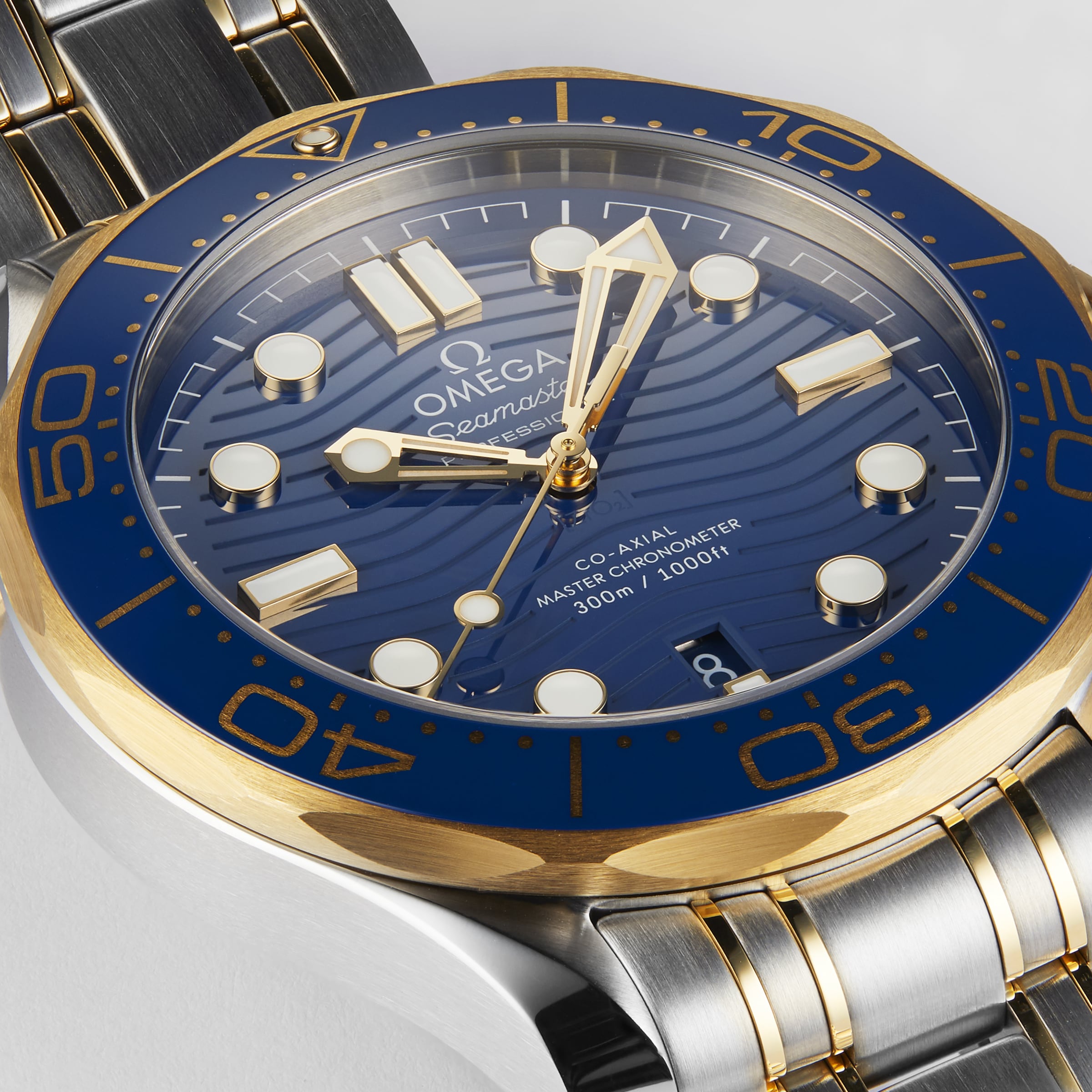 Omega seamaster on sale 300 steel gold