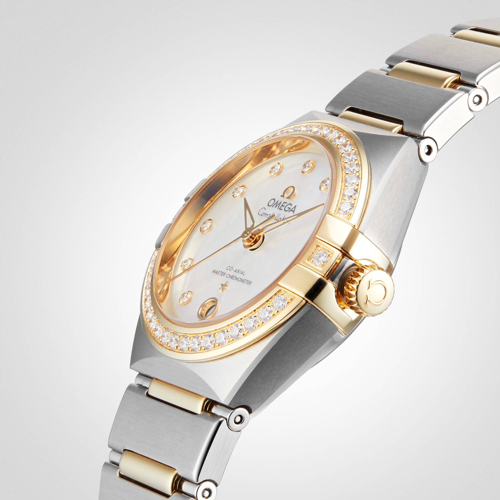 Omega Constellation Manhattan Co-Axial 29mm Omega Constellation Manhattan Co-Axial 29mm