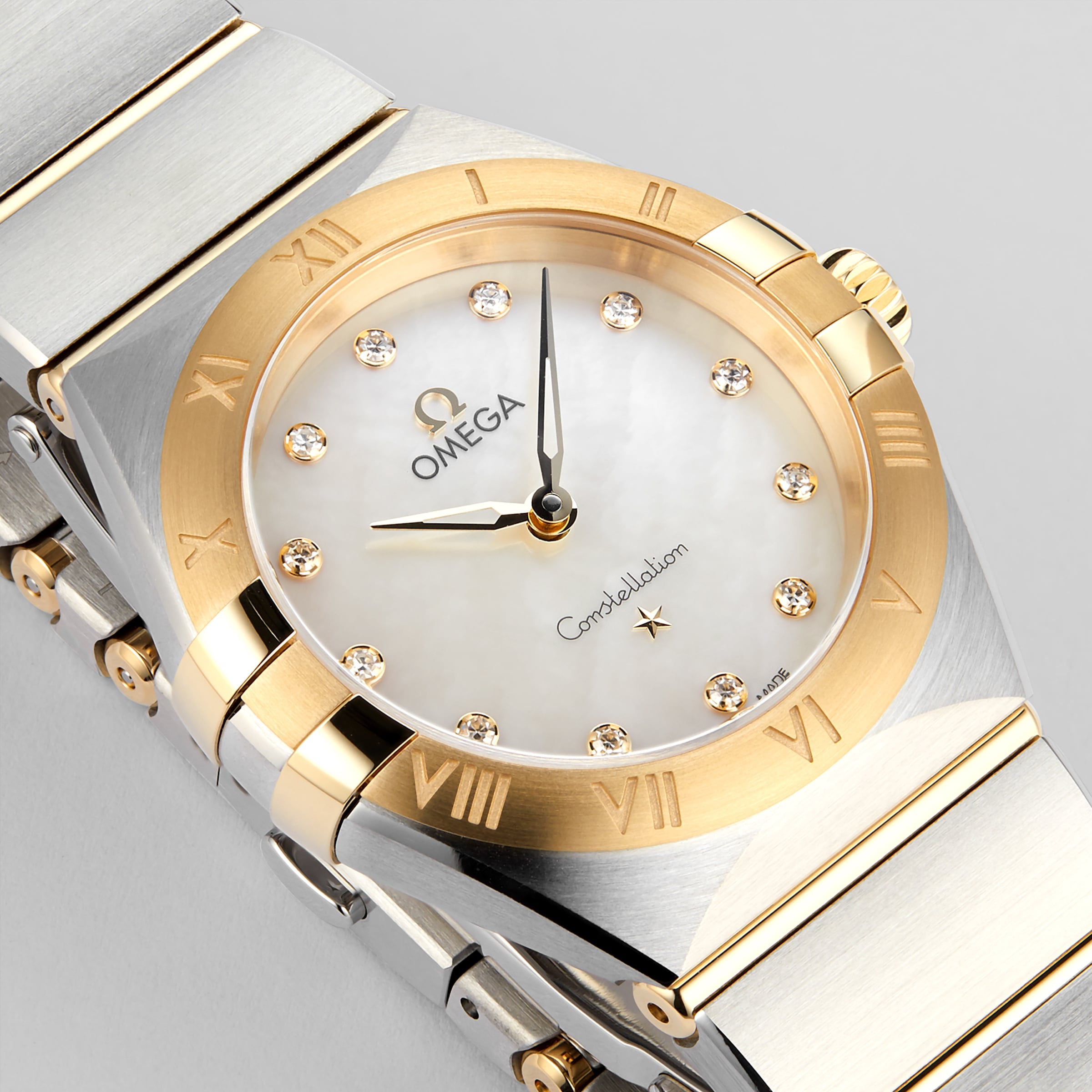 Omega constellation manhattan clearance watch