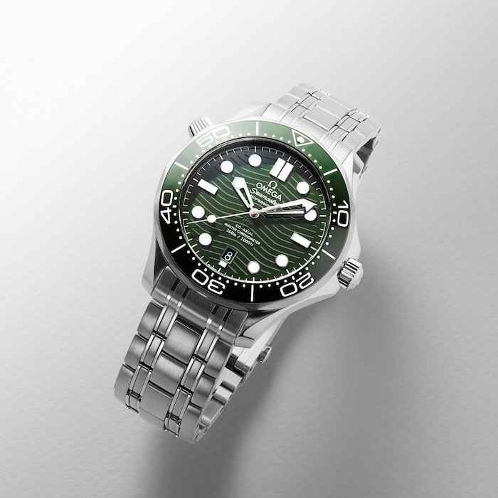 Omega Seamaster Diver 300m Co-Axial Master Chronometer 42mm Mens Watch Green