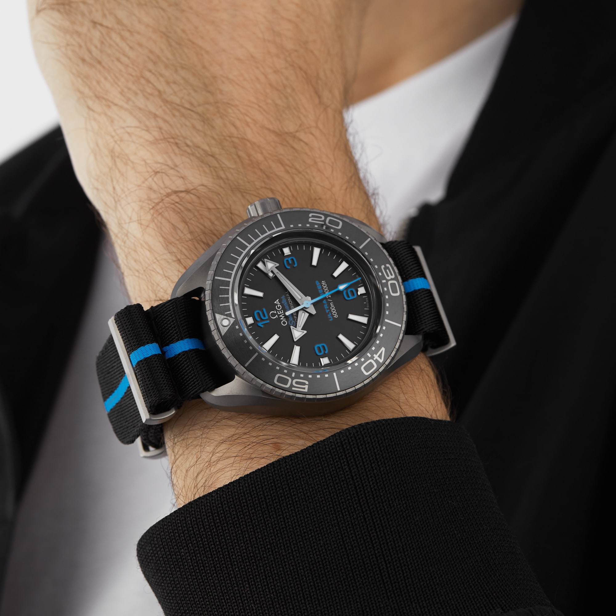 Omega Seamaster Planet Ocean Ultra Deep 6000m Co-Axial Master Chronometer 45.5mm Mens Watch Black Omega Seamaster Planet Ocean Ultra Deep 6000m Co-Axial Master Chronometer 45.5mm Mens Watch Black