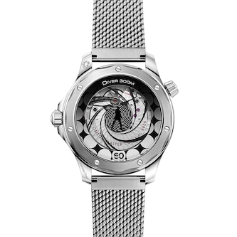 Omega James Bond 007 60th Anniversary Seamaster Diver 300m Co-Axial Master Chronometer 42mm Omega James Bond 007 60th Anniversary Seamaster Diver 300m Co-Axial Master Chronometer 42mm