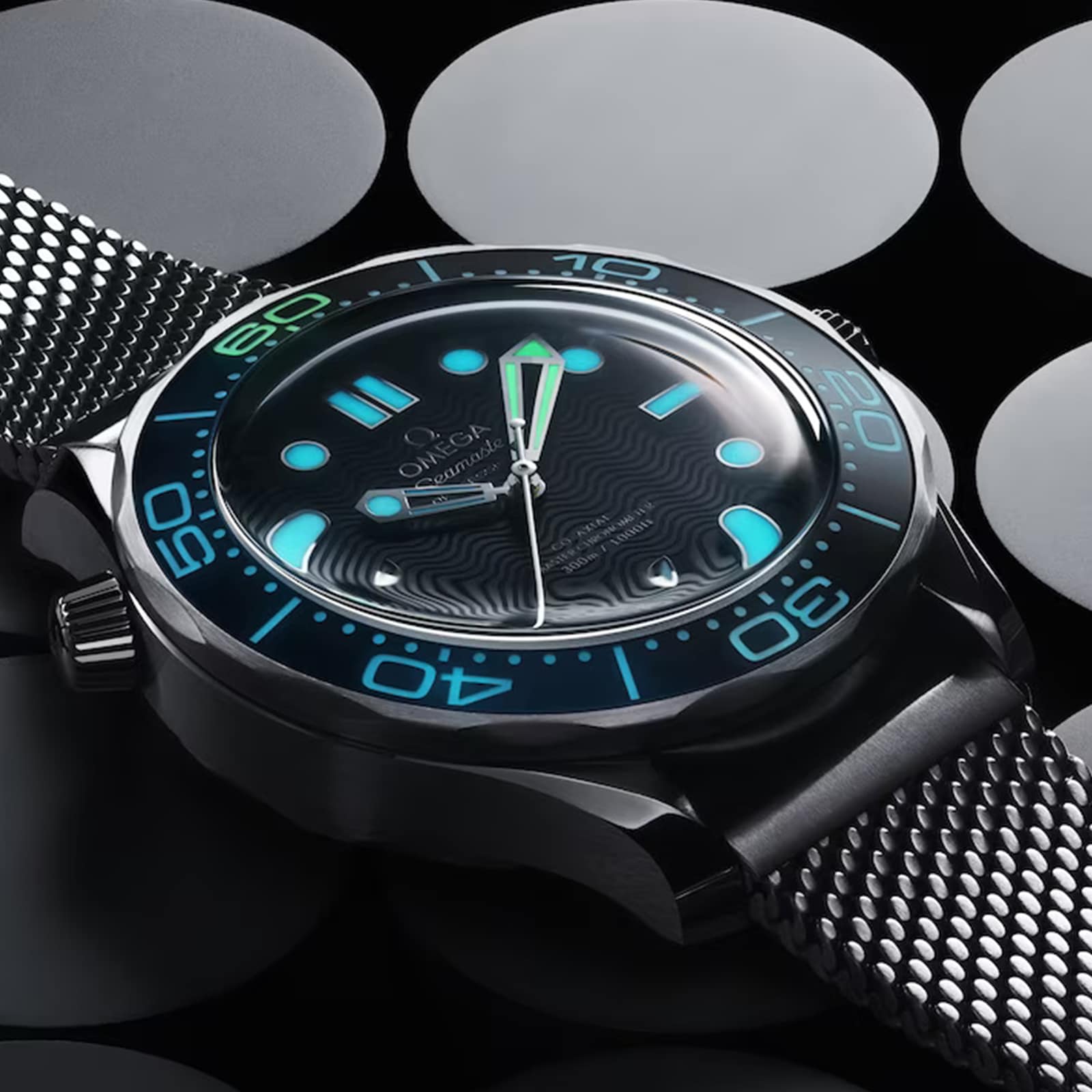 Omega James Bond 007 60th Anniversary Seamaster Diver 300M Co-Axial Master Chronometer 42mm
