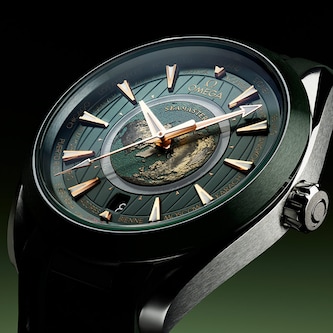 Omega Seamaster Aqua Terra 150m Co Axial Master Chronometer GMT Worldtimer 43mm Mens Watch Green Rubber Omega Seamaster Aqua Terra 150m Co Axial Master Chronometer GMT Worldtimer 43mm Mens Watch Green Rubber