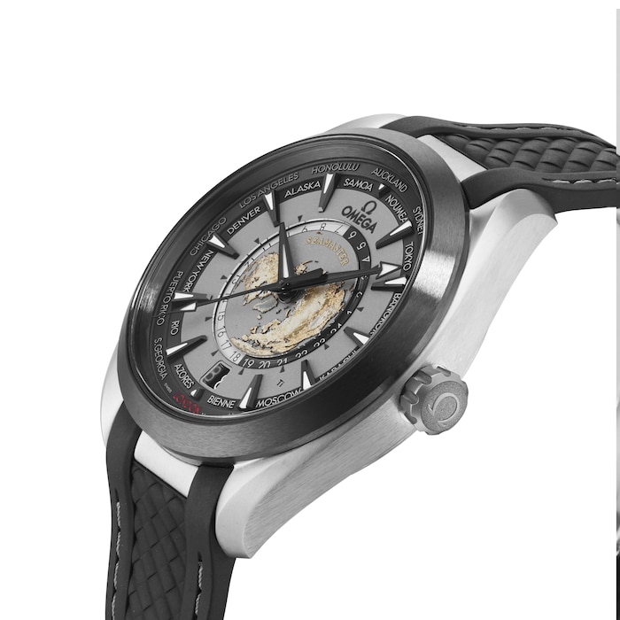 Omega Seamaster Aqua Terra 150m Co Axial Master Chronometer GMT Worldtimer 43mm Mens Watch Black Rubber