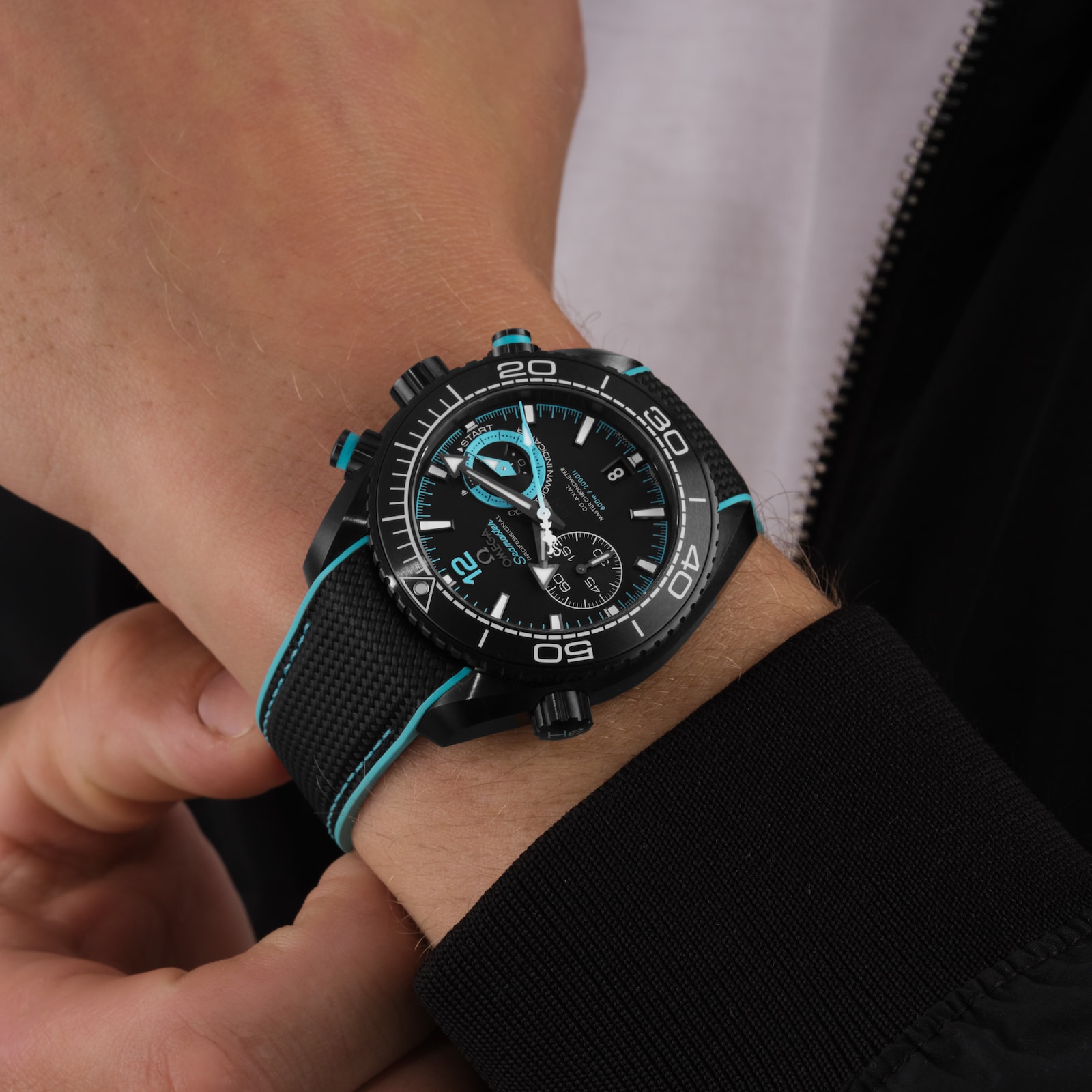 Omega Seamaster Planet Ocean 600m Co-Axial Master Chronometer Chronograph 45.5mm ETNZ Deep Black Mens Watch