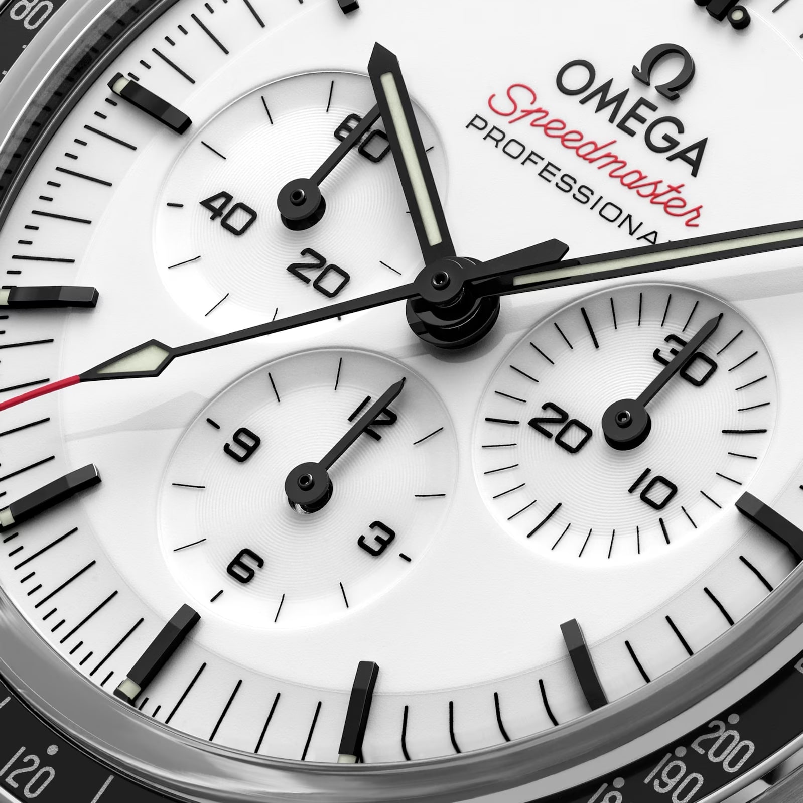 Omega Speedmaster Moonwatch Professional 42mm Mens Watch Black Rubber Strap