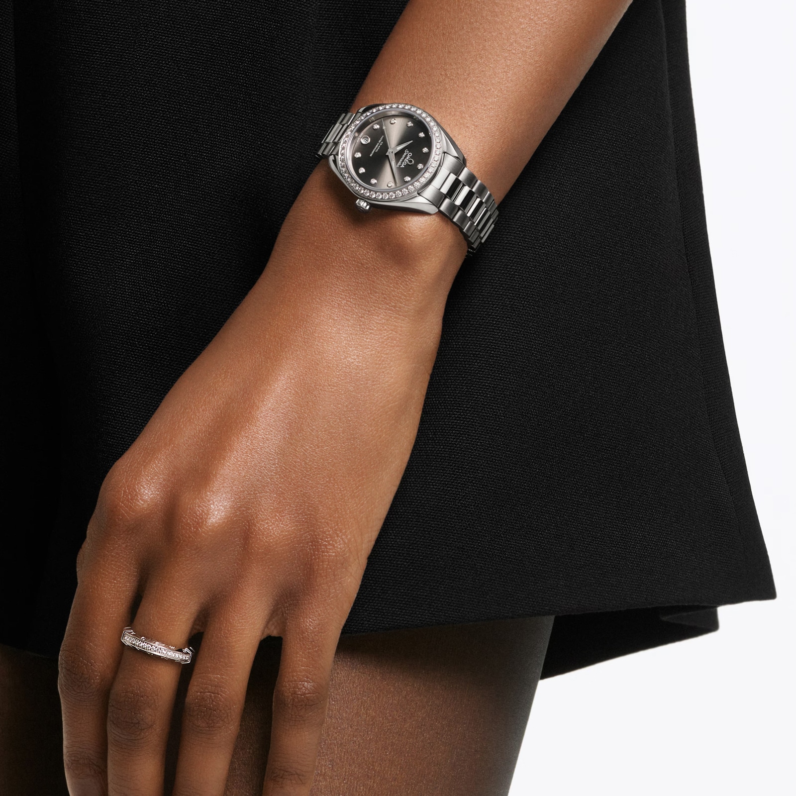 Omega Seamaster Aqua Terra 150M 30mm Ladies Watch Grey Omega Seamaster Aqua Terra 150M 30mm Ladies Watch Grey