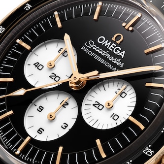 Omega Speedmaster Moonwatch Professional 42mm Mens Watch Black Yellow Gold Omega Speedmaster Moonwatch Professional 42mm Mens Watch Black Yellow Gold