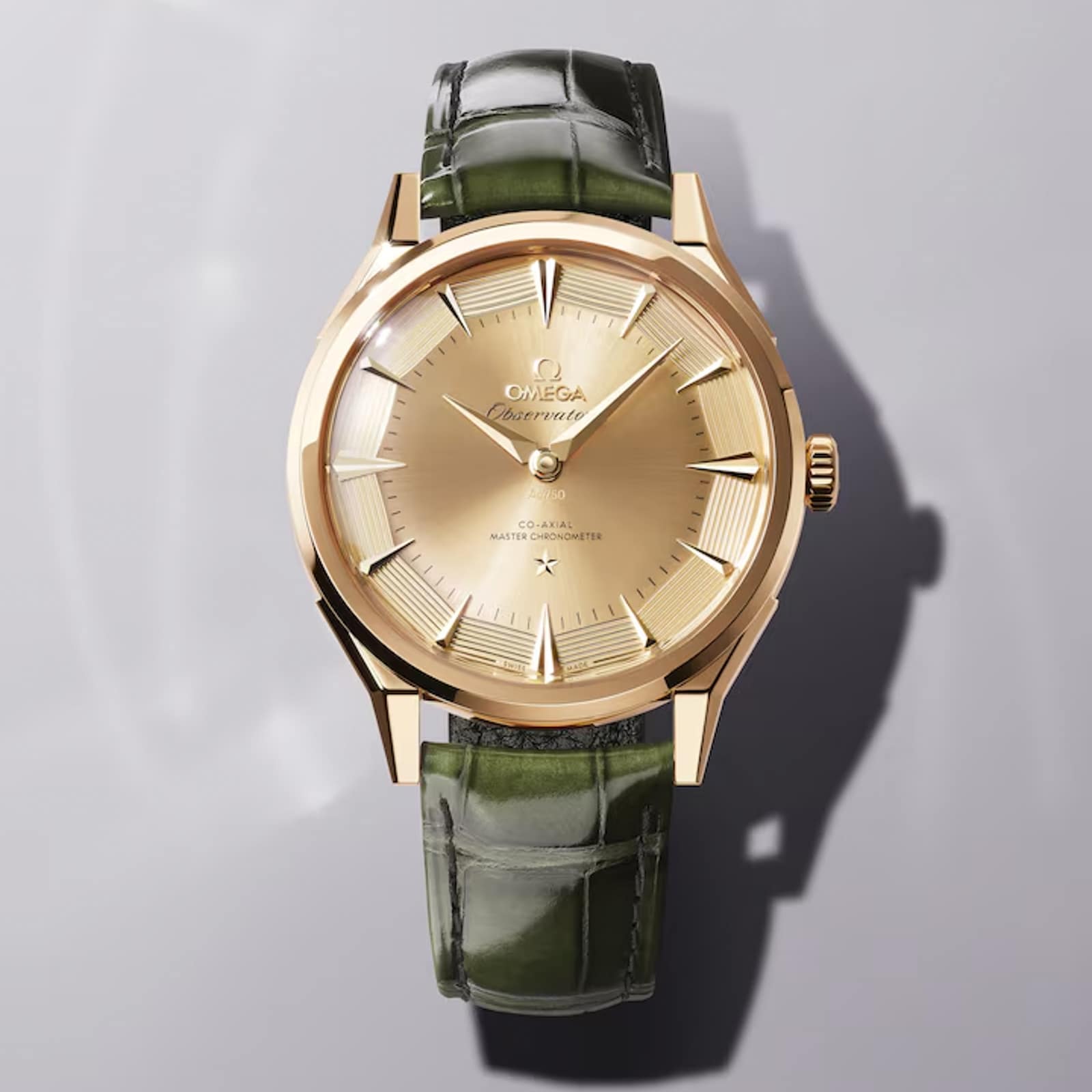 Omega Constellation Observatory 39.5mm Mens Watch Gold Alligator Strap