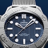 Omega Seamaster Diver 300m James Bond Edition 42mm Mens Watch Blue Dial