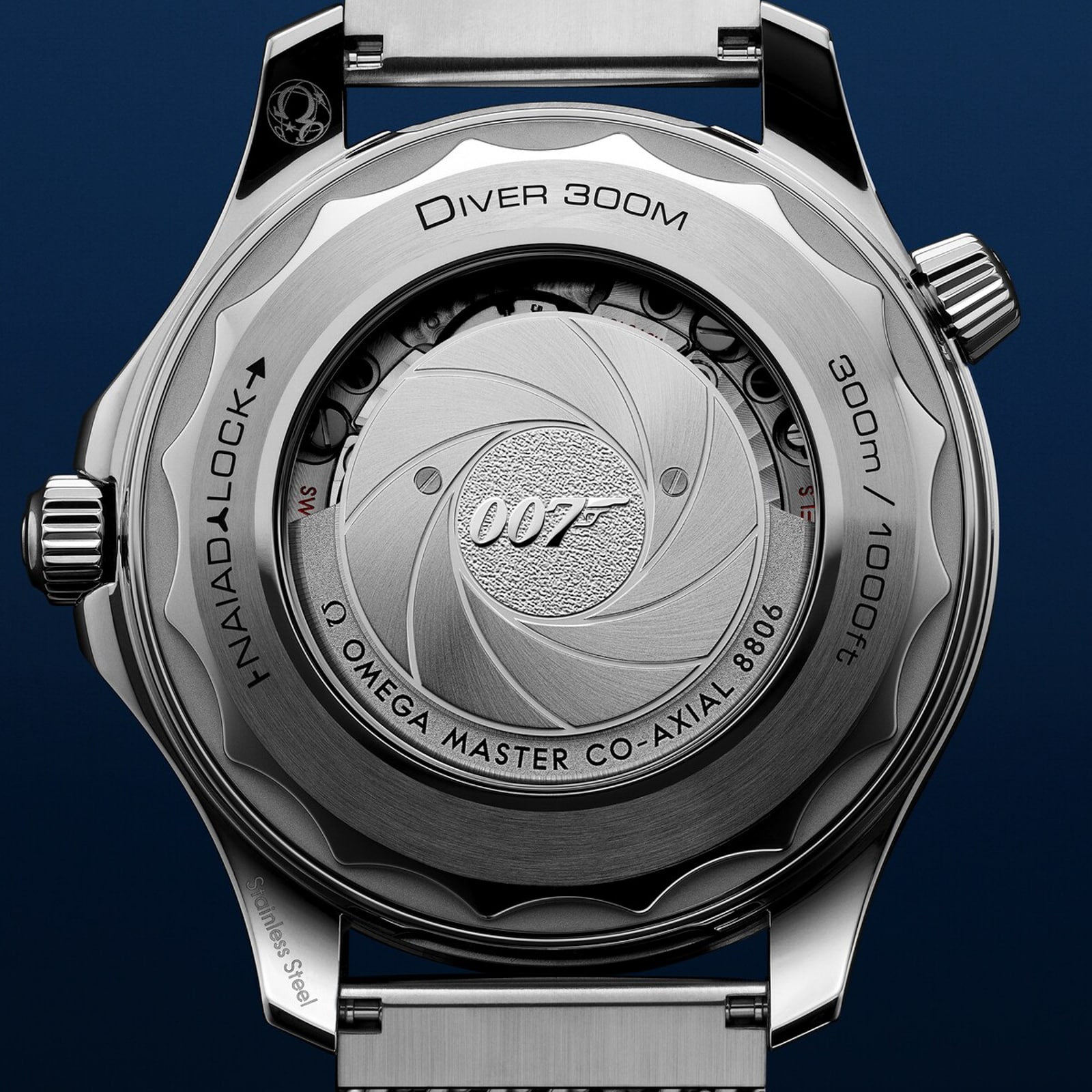 Omega Seamaster Diver 300m James Bond Edition 42mm Mens Watch Blue Dial