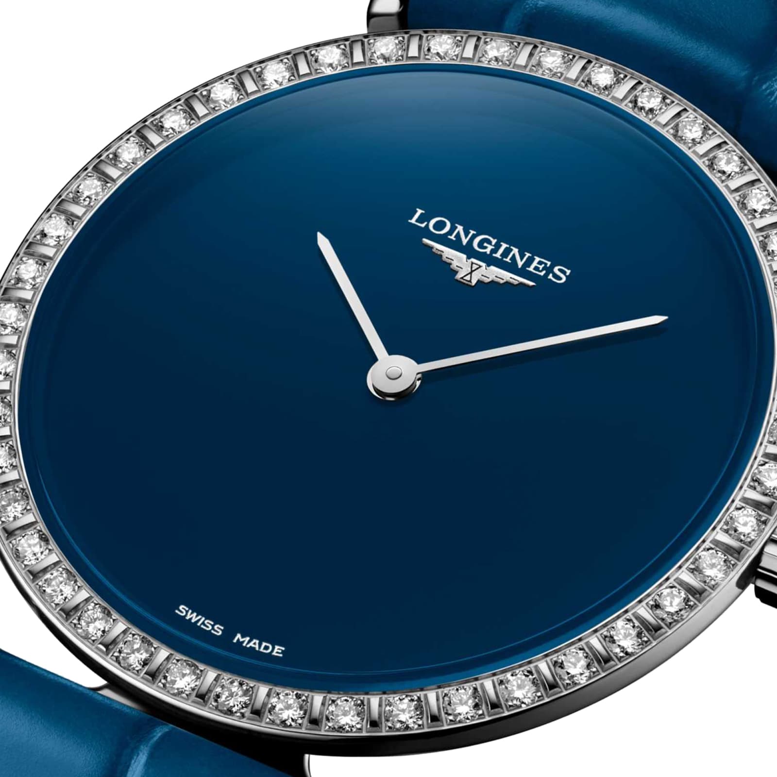 La Grande Classique Blue Dial 39mm Ladies Watch