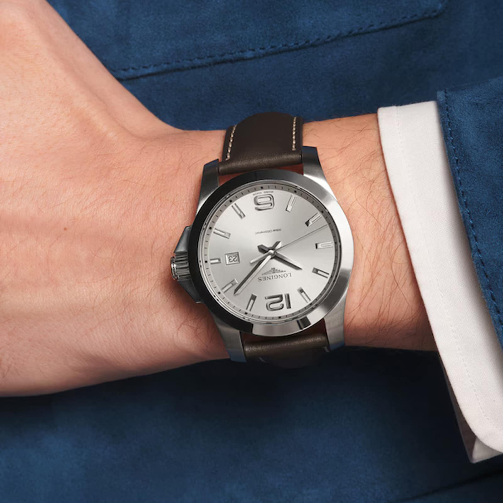 Longines Conquest 43mm Mens Watch Silver