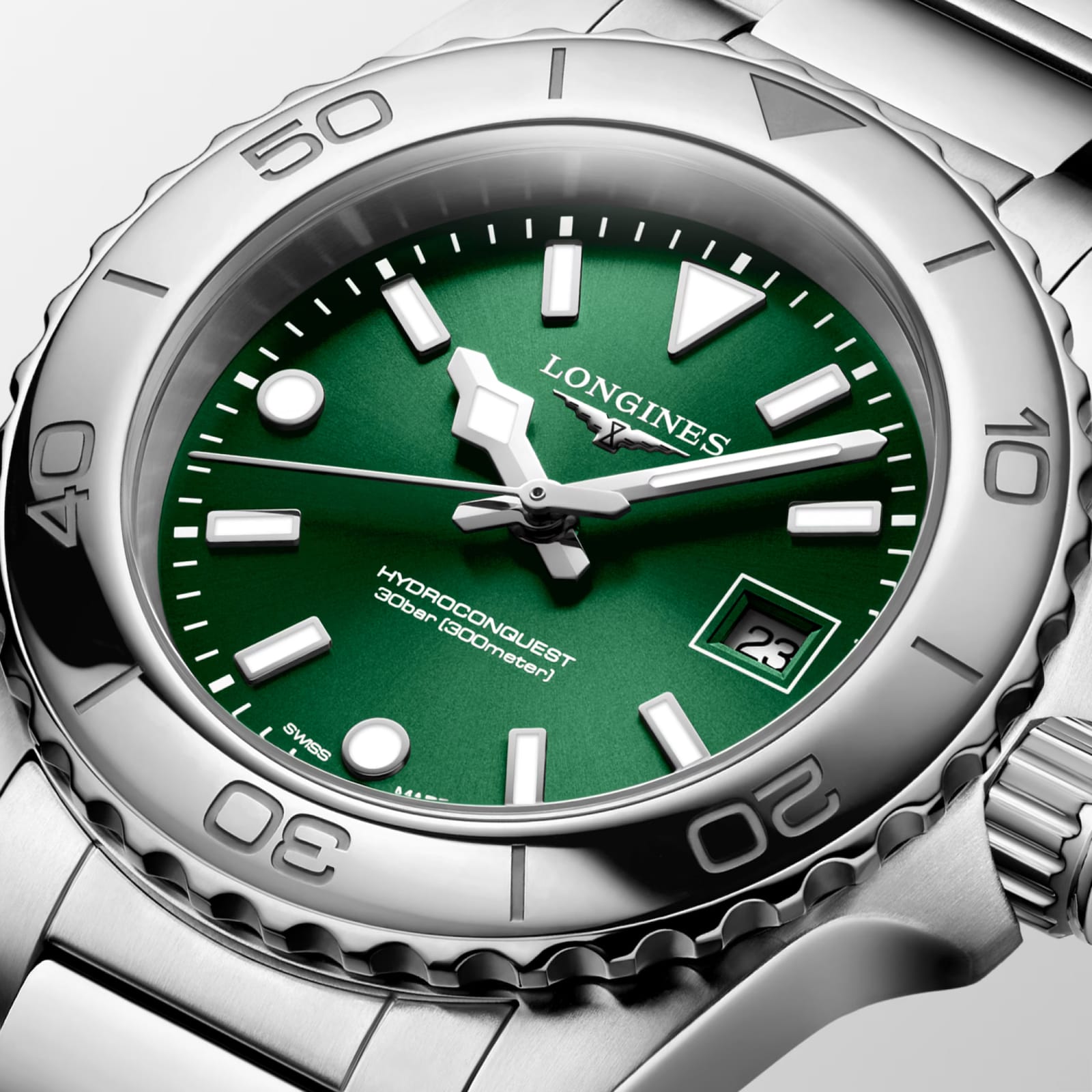 Longines Hydroconquest 30mm Quartz Ladies Watch Green Dial Stainless Steel Bracelet