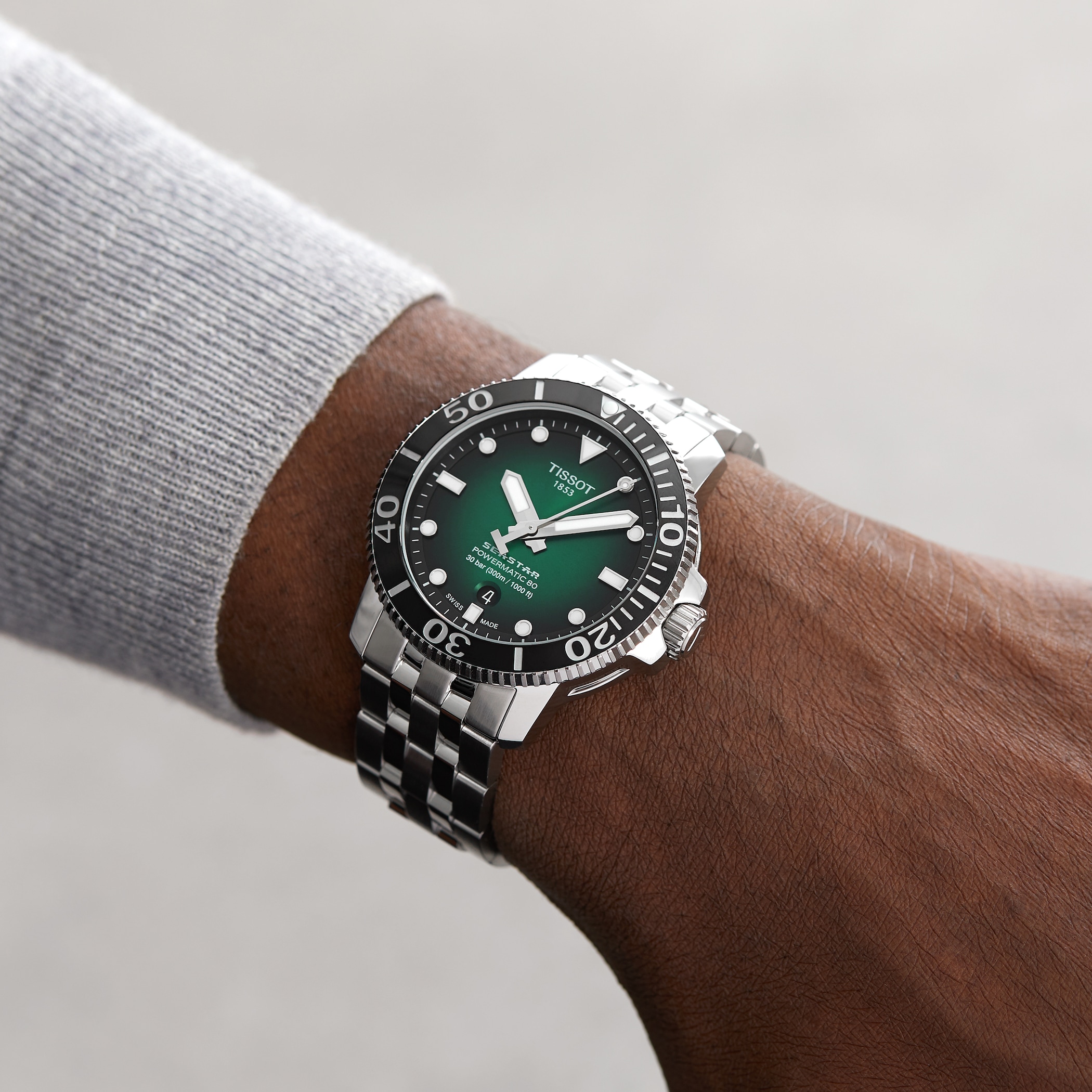 Tissot Seastar 43mm Mens Watch Green