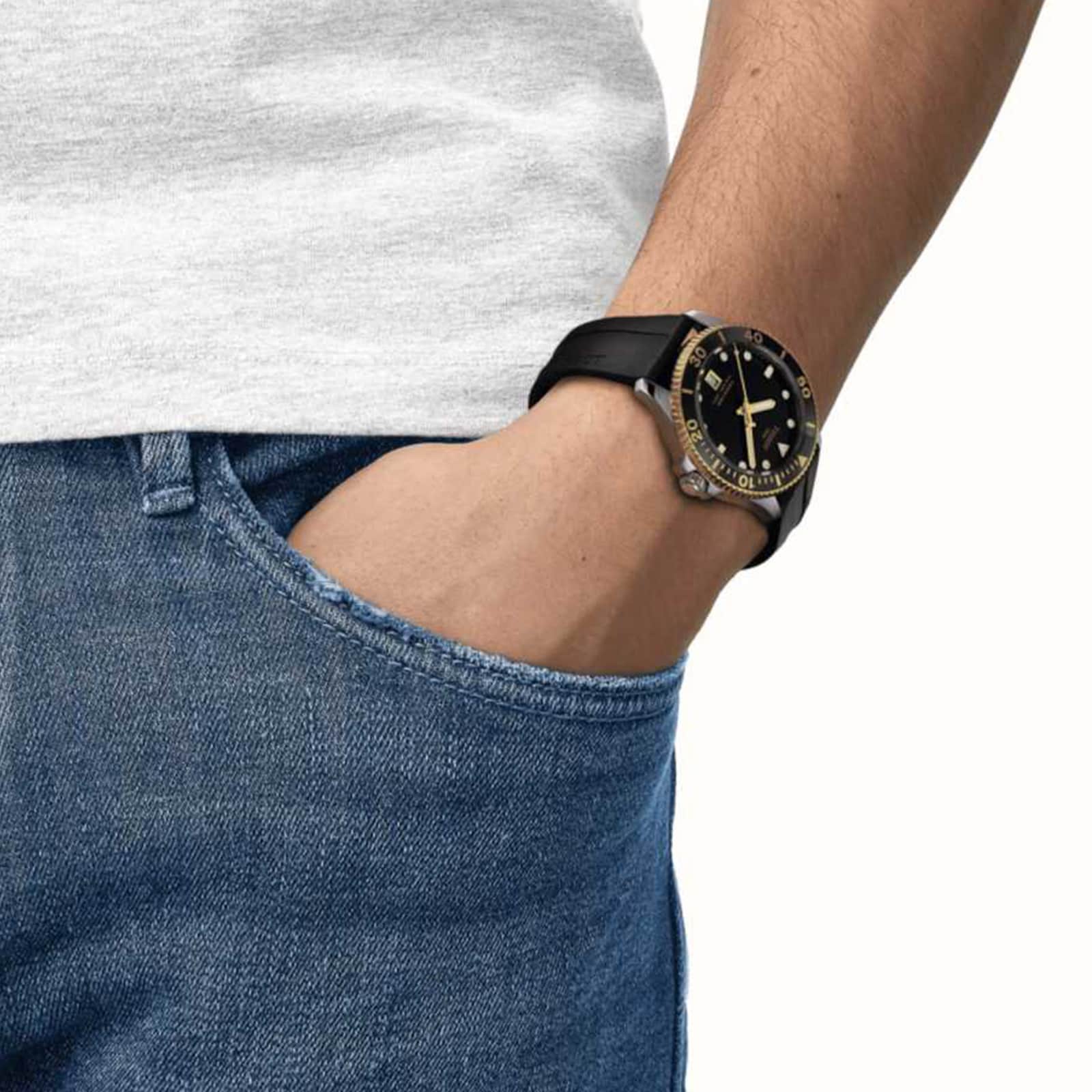 Tissot Seastar 1000 40mm Mens Watch Black Rubber
