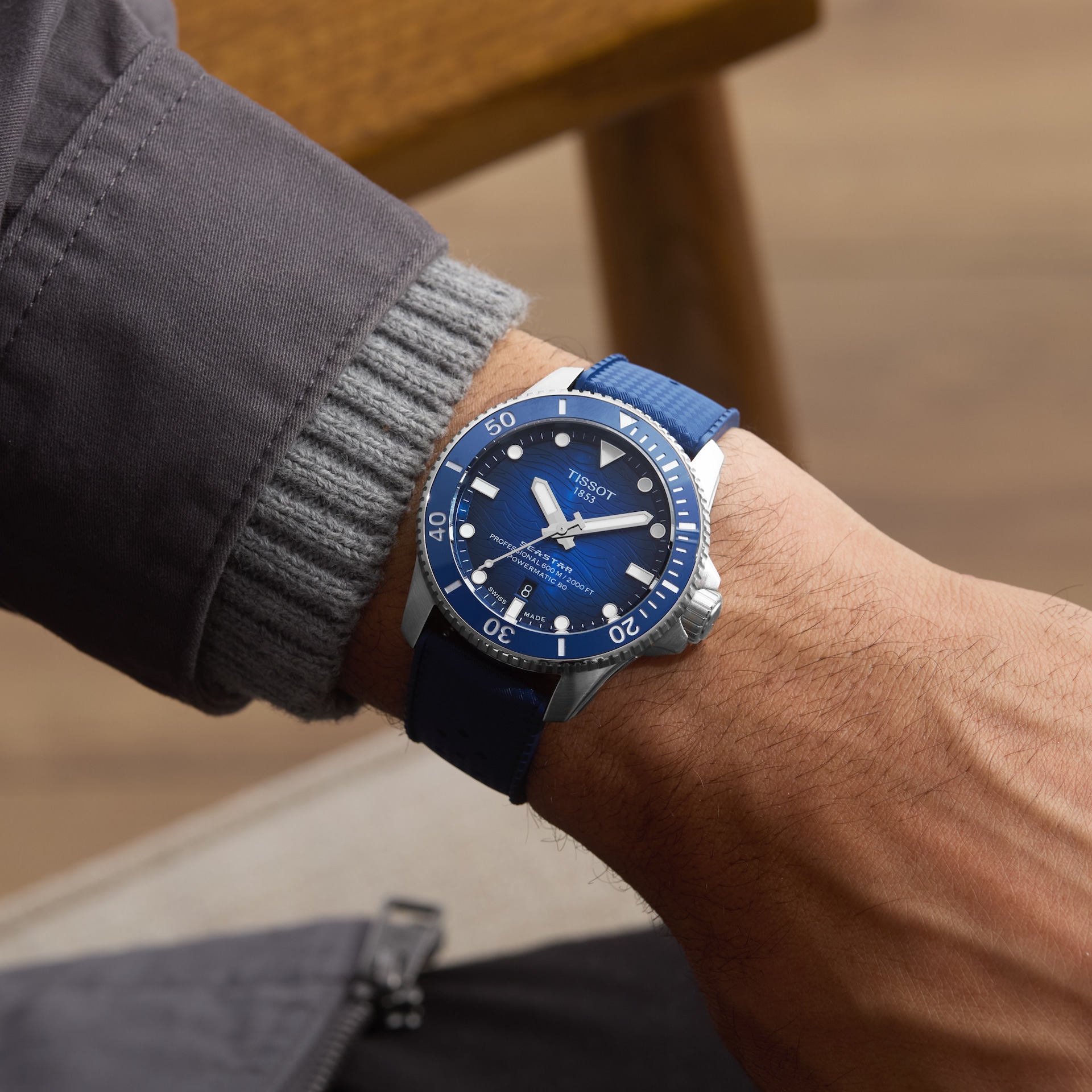 Tissot Seastar 2000 44mm Mens Watch Blue