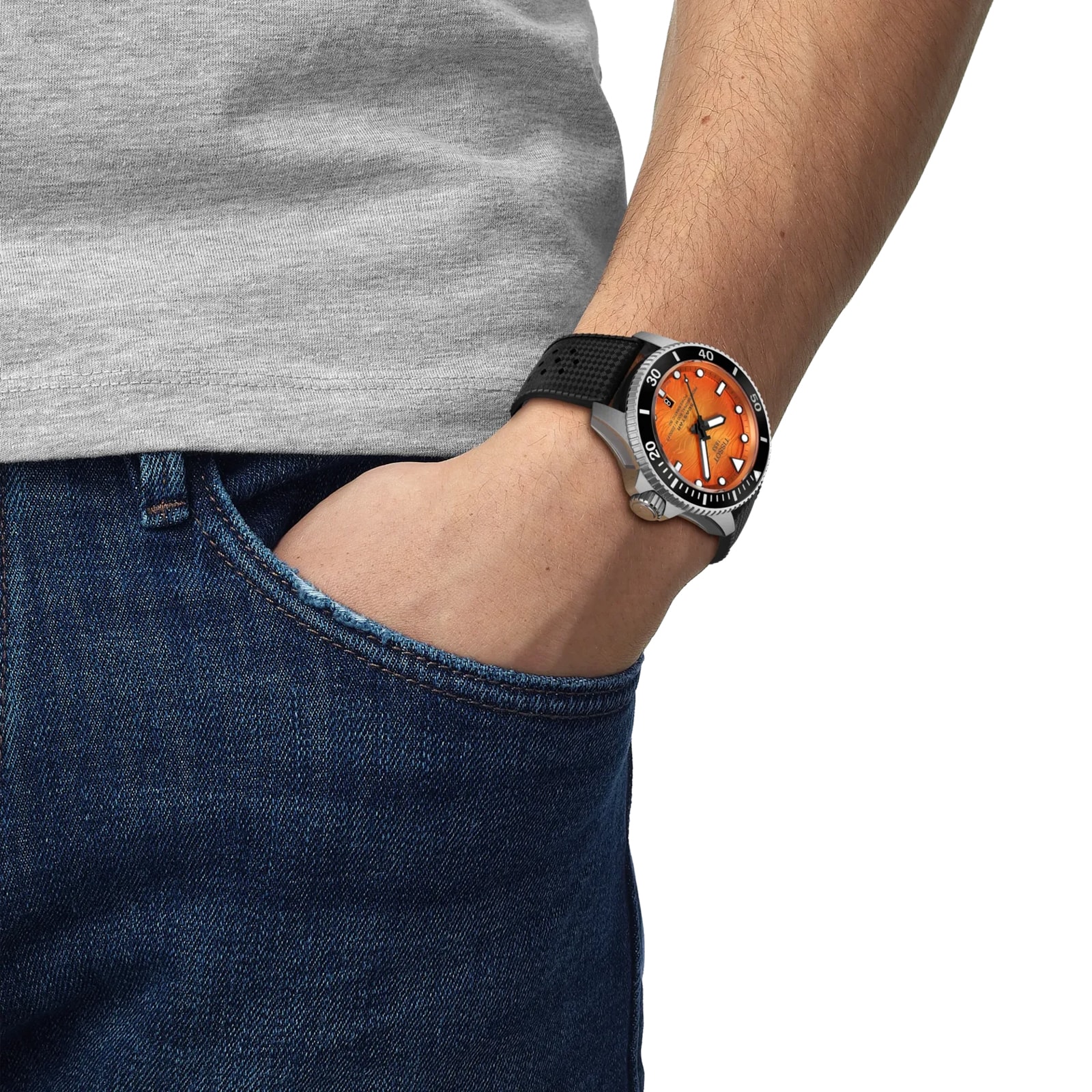 Tissot Seastar 2000 44mm Mens Watch