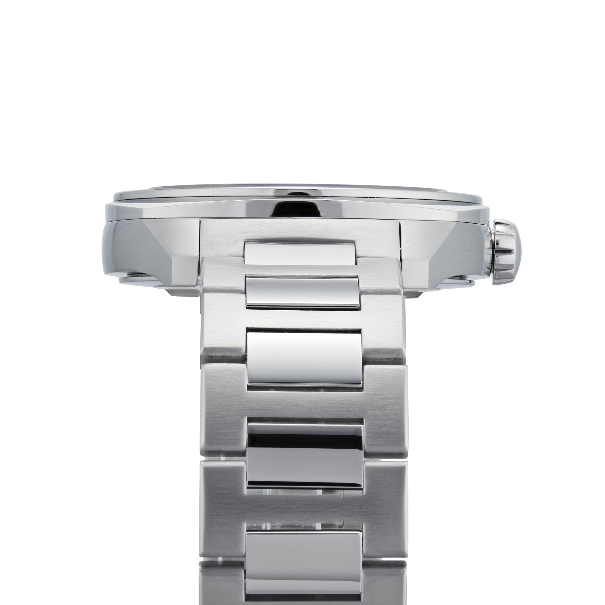 Gucci GG2570 watch, 41mm YA142301 | Goldsmiths