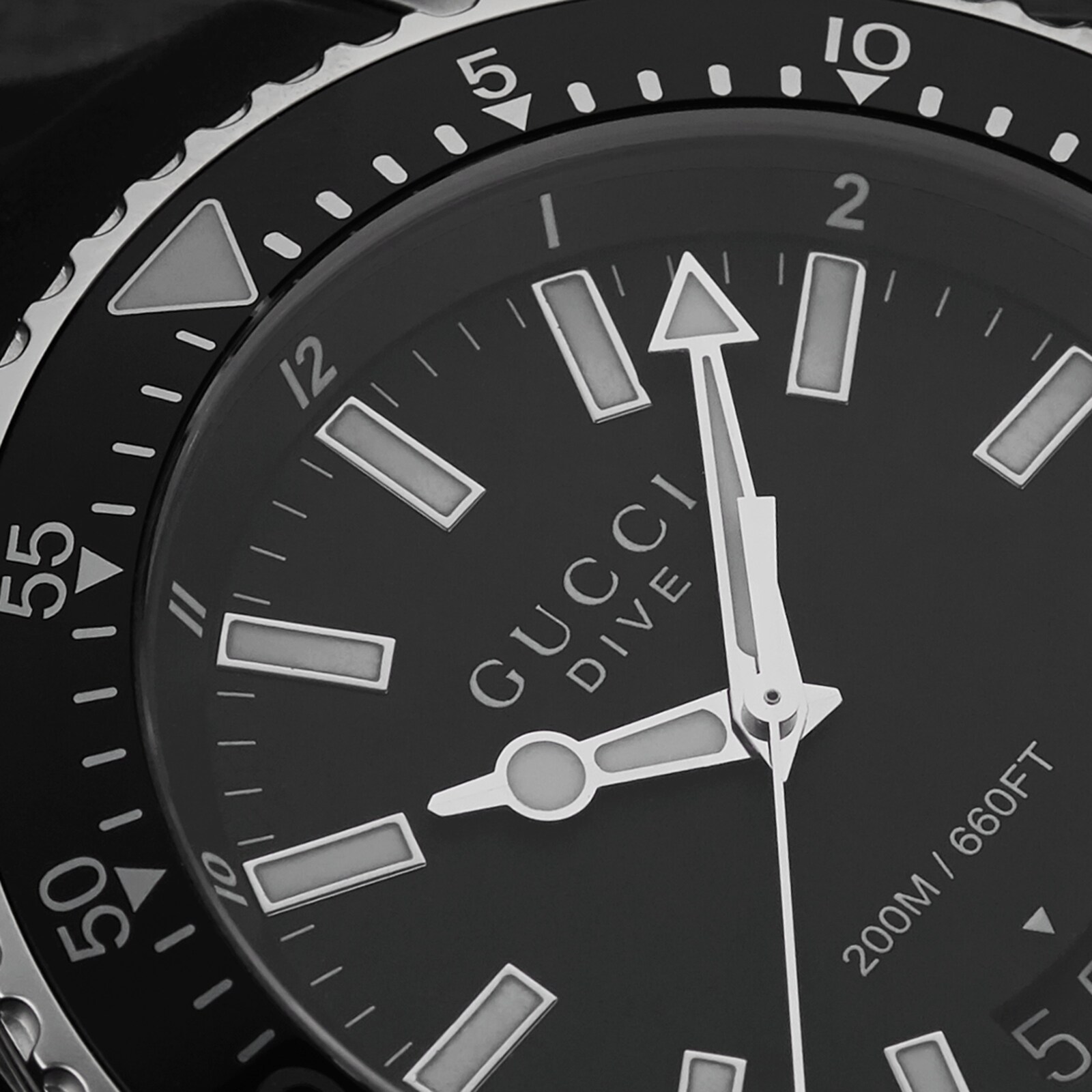 Gucci Dive 45mm Mens Watch YA136204A Goldsmiths