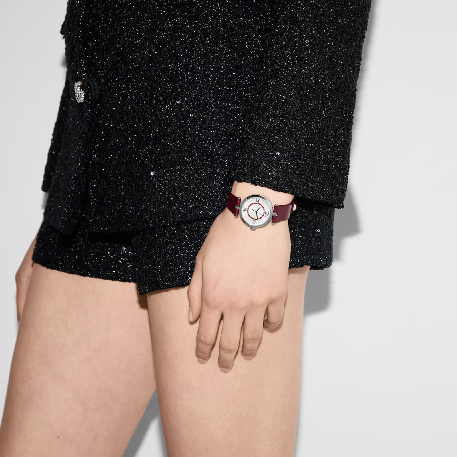 Gucci Model 2000 watch, 30mm Gucci Model 2000 watch, 30mm